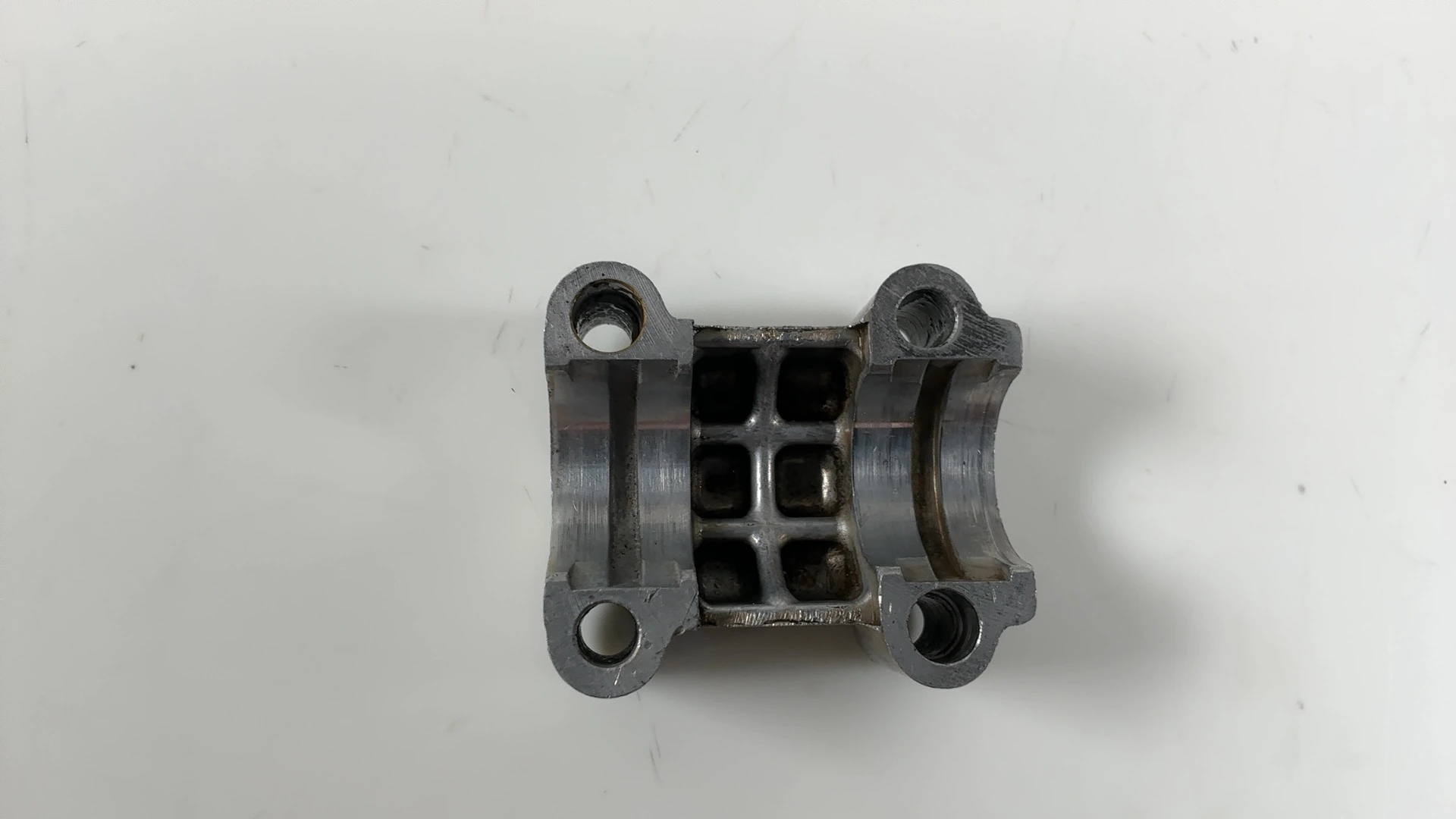 Suzuki GS750 GS 750 750CC Camshaft Stand Holder Cap Bridge 1979-1980 12411-45000 - Image 7