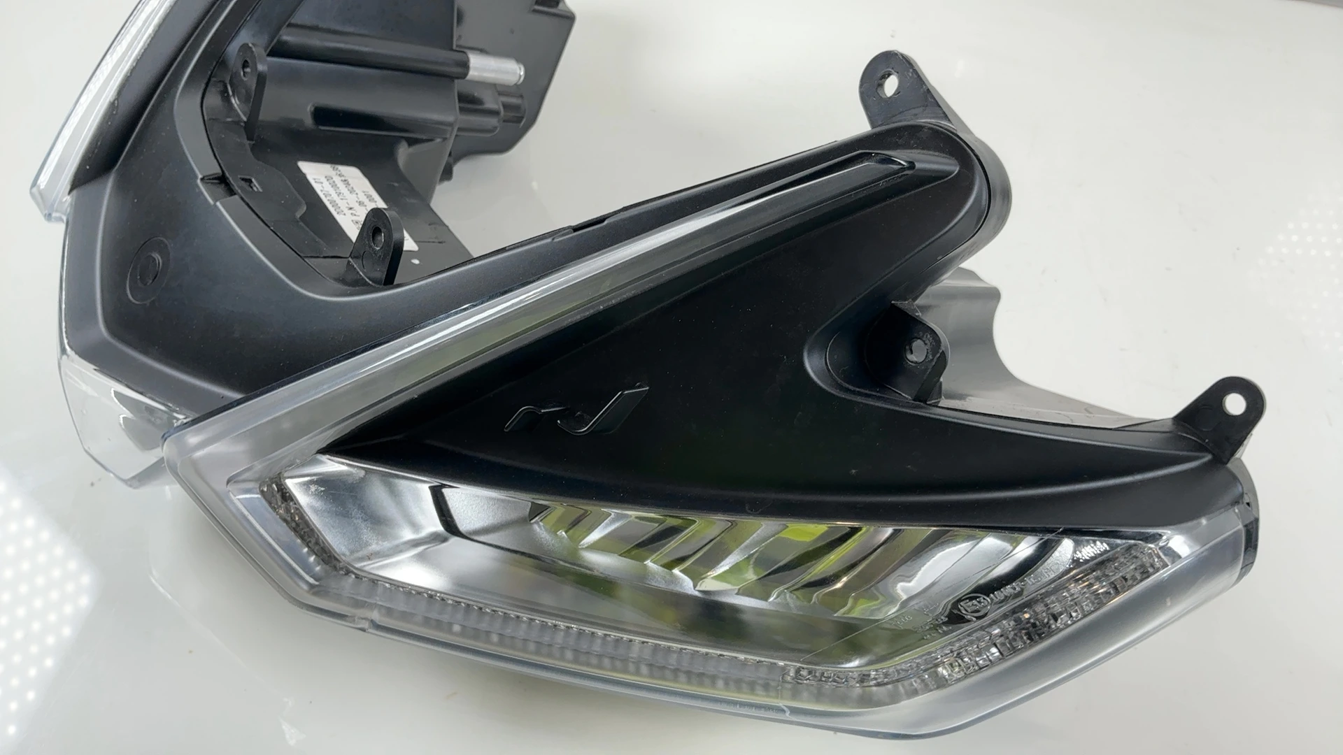 Aprilia RS660 RSV4 1100 Headlight 2021-2026 OEM 2D000707 - Image 4