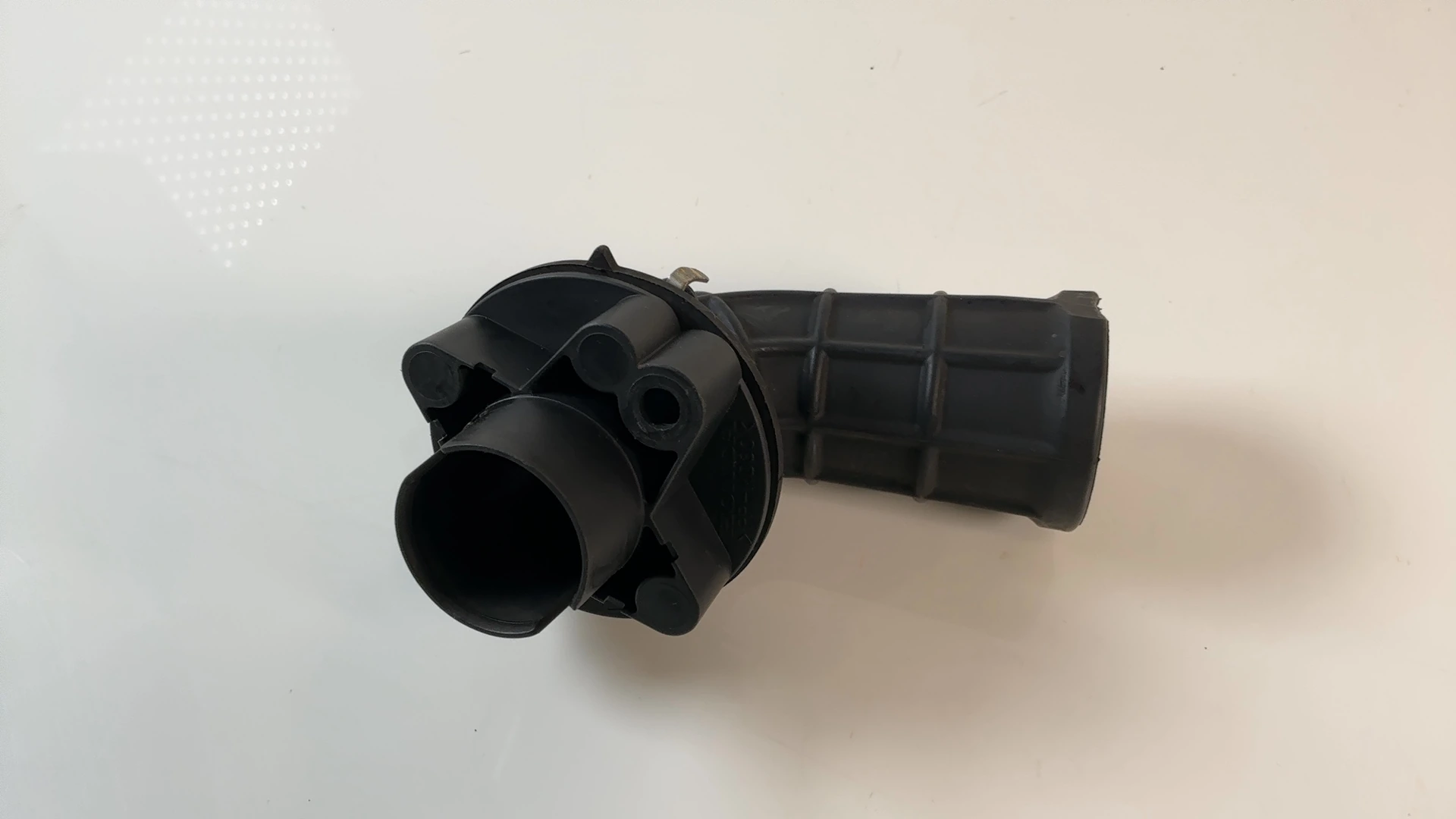 Honda ST1300 Pan European 1300 Air Intake Duct Tube 2002-2018 OEM 17226-MCS-G00 - Image 1