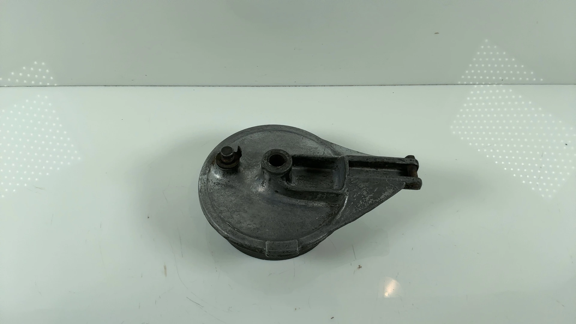 Daelim VC Advance VC125F 125cc Rear Brake Hub Plate 1994 1996 OEM 43100-KEZ-9000