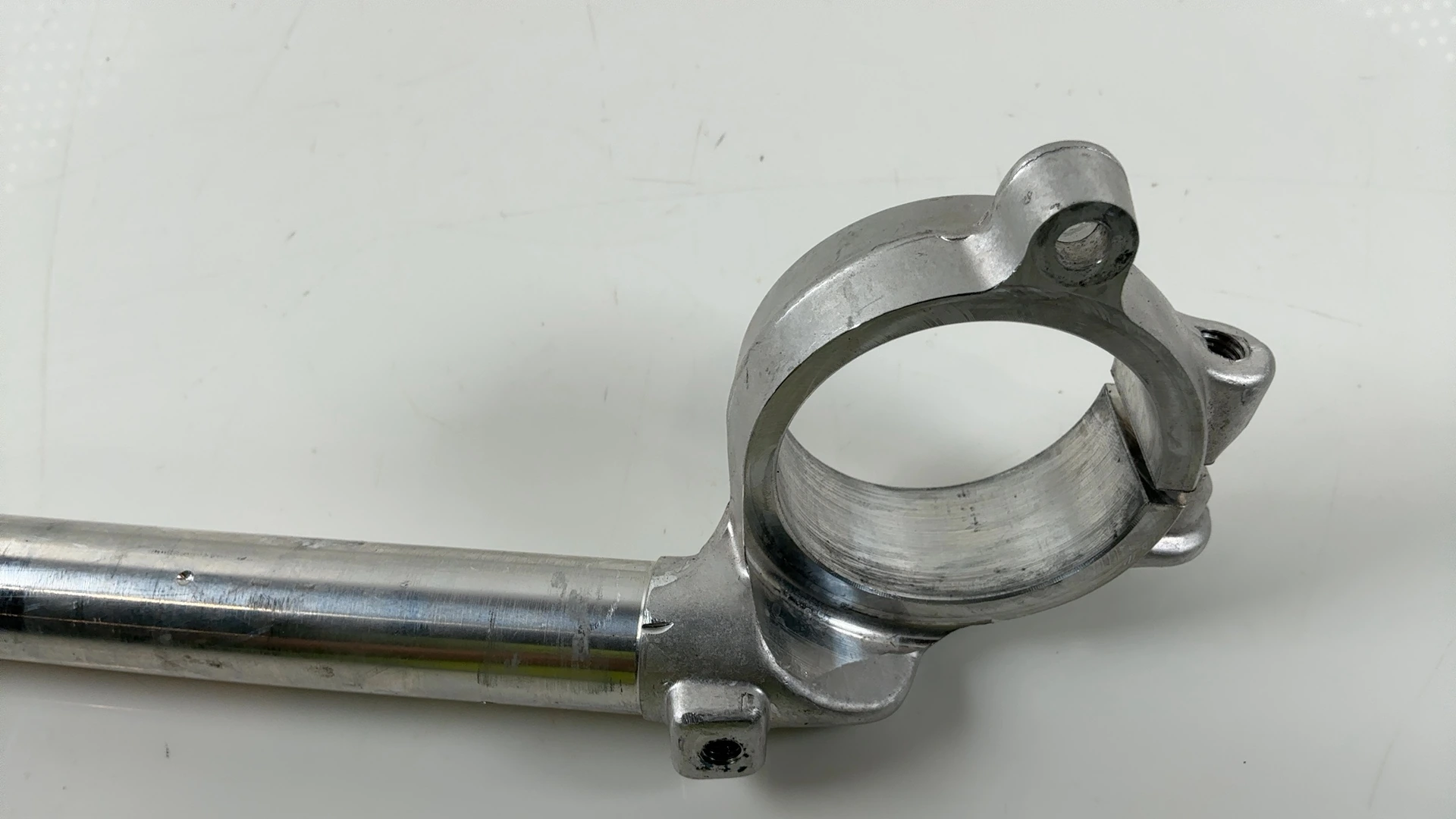 Aprilia RSV4 Factory 1100 Right Handlebar Clip-On 2021-2026 OEM 2B0069525 - Image 9