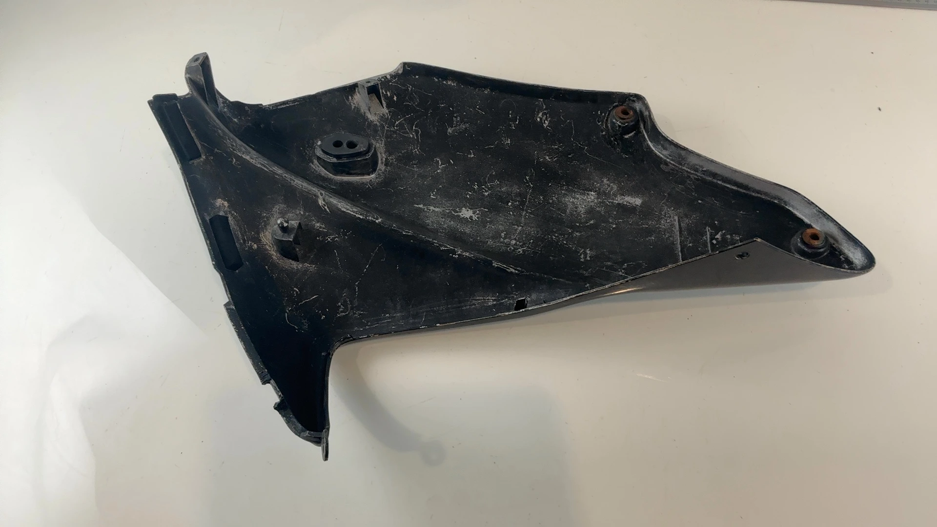 Suzuki Bandit GSF1200S 1200CC Front Left Fairing Cowl 2001-2006 OEM 94421-31F00 - Image 2