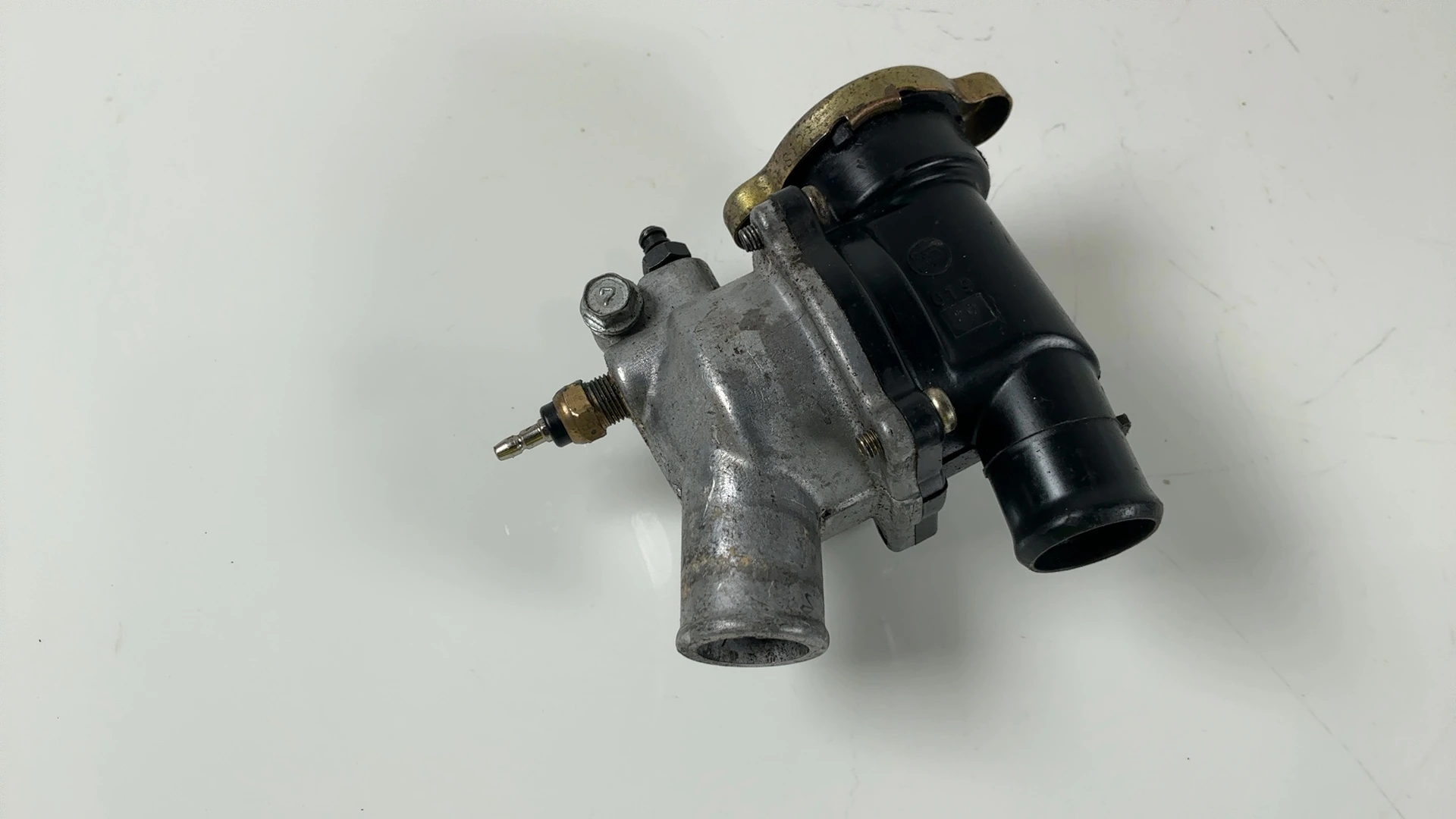 Kawasaki Ninja ZX6 ZX600D Thermostat Housing 1990-1992 OEM 16160-1117 - Image 6