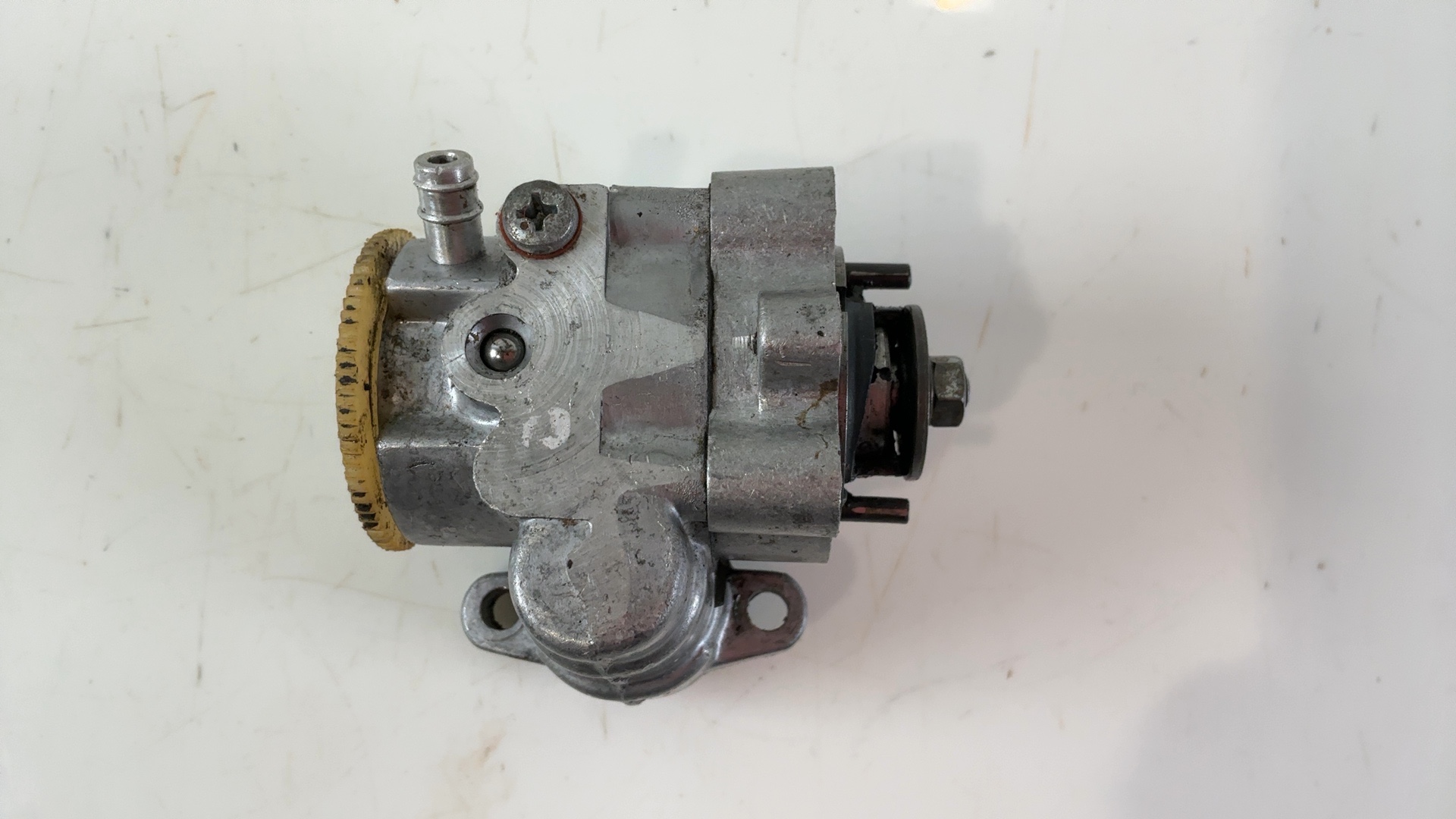 Yamaha DT250 DT 250 250cc Oil Pump Injection Assembly 1977-1979 OEM 1M1-13101-01