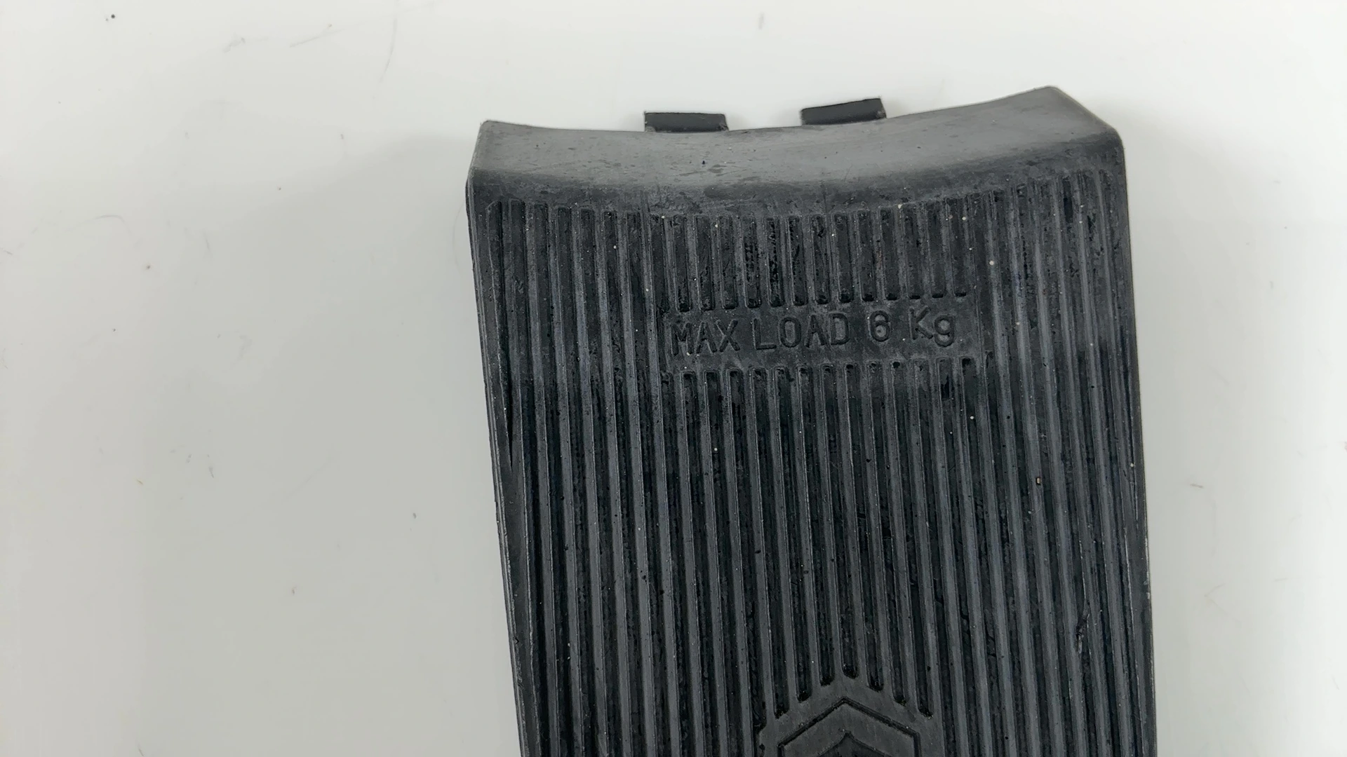 Piaggio Vespa ET2 50 CC Rear Rack Carrier Cover Plate 1996-2004 OEM 573677 - Image 3