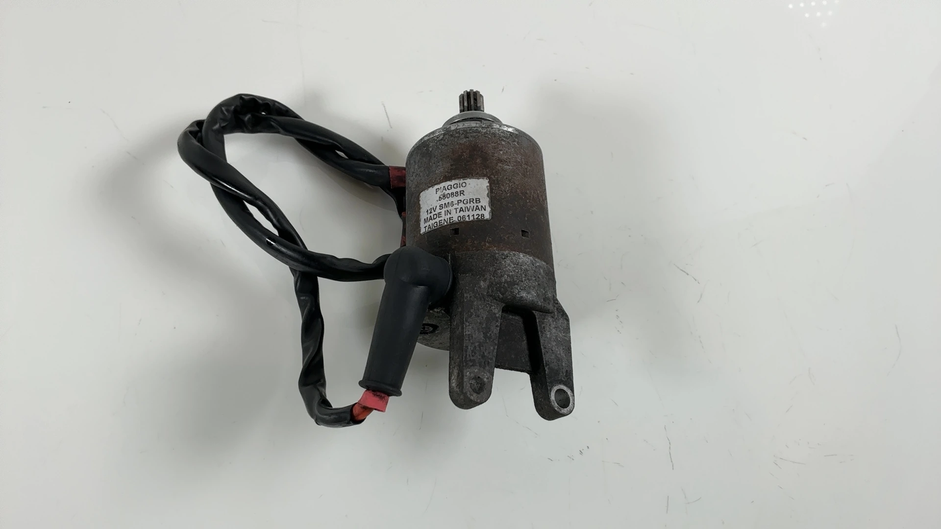 Piaggio MP3 250cc Starter Motor 2006-2008 OEM 58088R - Image 4