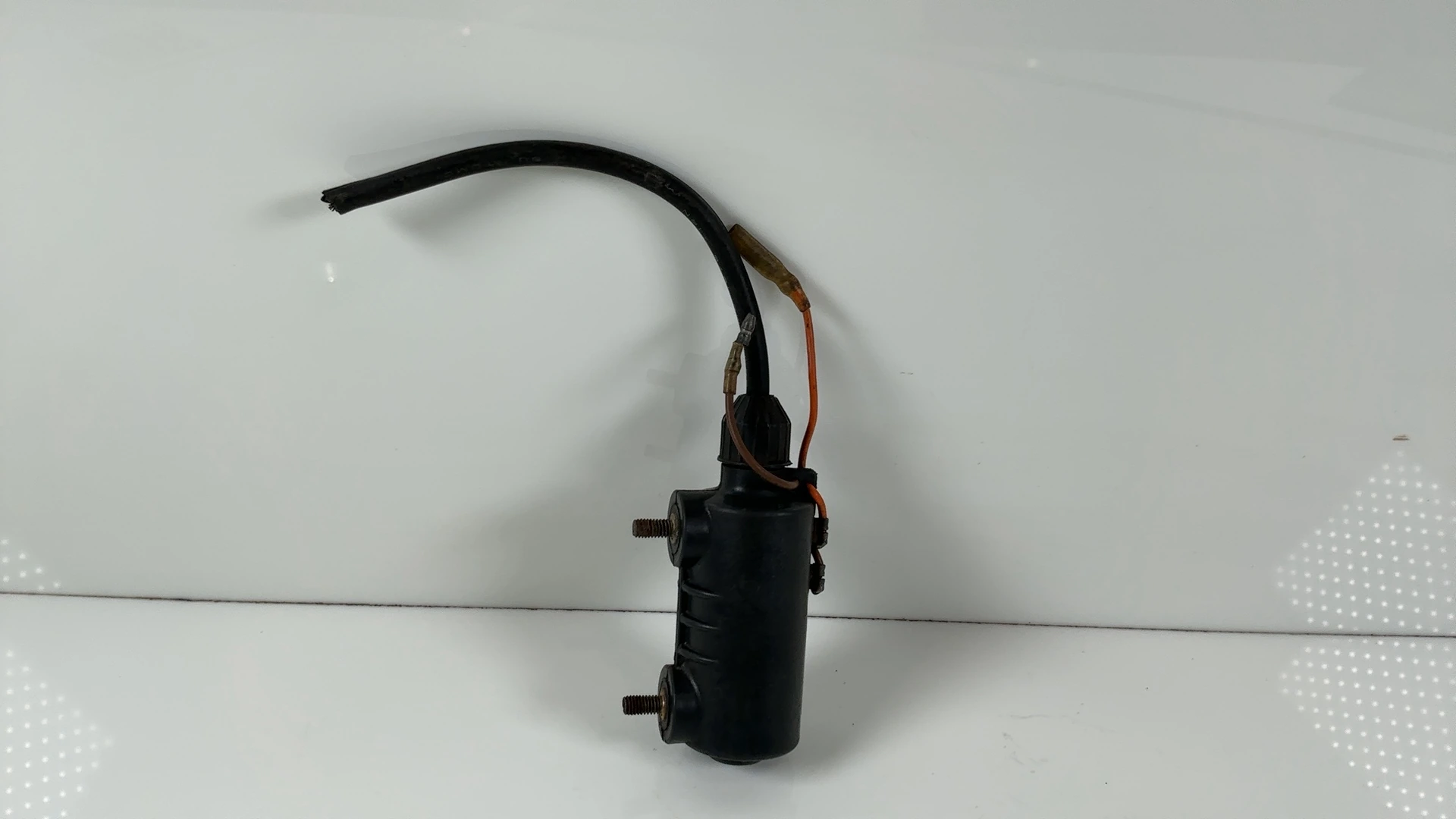 Yamaha RD250 CM11-50 250cc Ignition Coil 1973-1979 OEM 254-82310-60-00 - Image 2