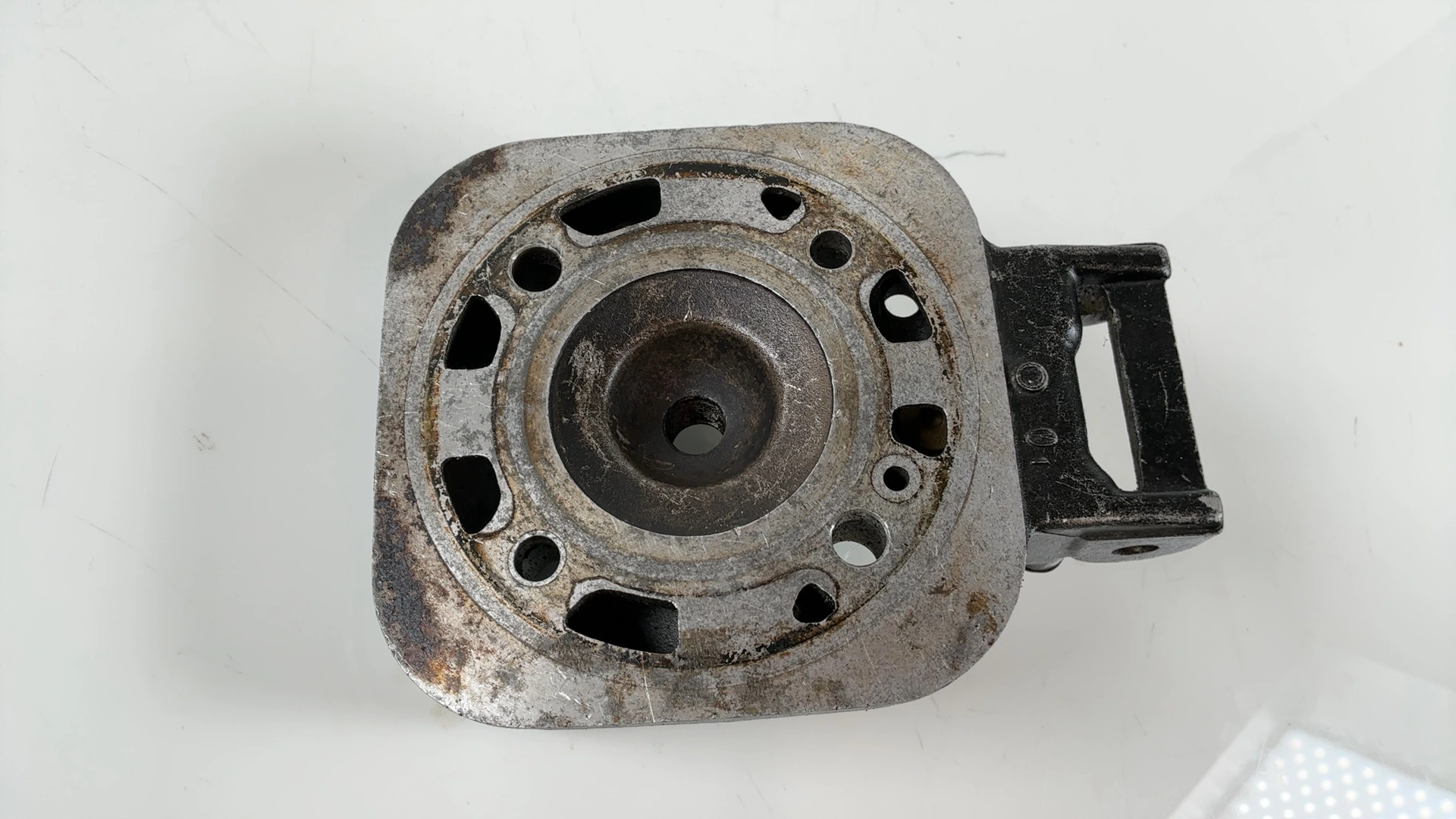 Kawasaki AR125 AR125A 125cc Cylinder Head 1988-1991 OEM 11001-1122 - Image 2