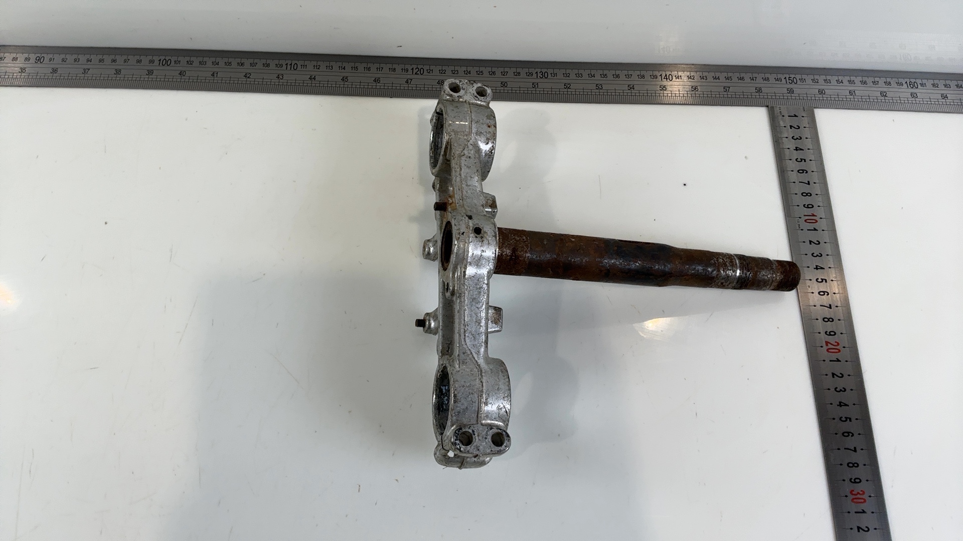 Yamaha DT125R 3BN 125cc Lower Fork Triple Tree Clamp 1988-2007 3BN-23340-00-00 - Image 3