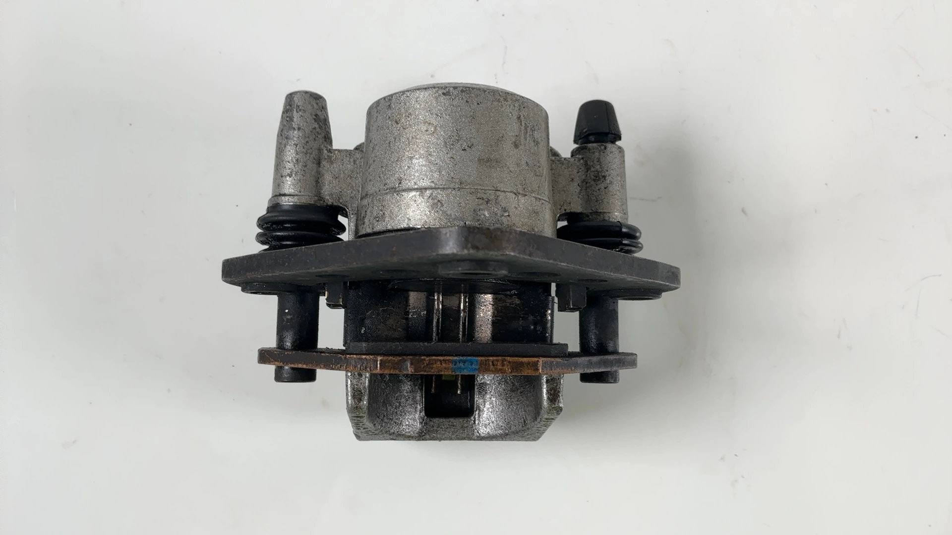 Kawasaki Ninja 600R ZX600A 600cc Rear Brake Caliper 1985-1989 OEM 43041-1196 - Image 6