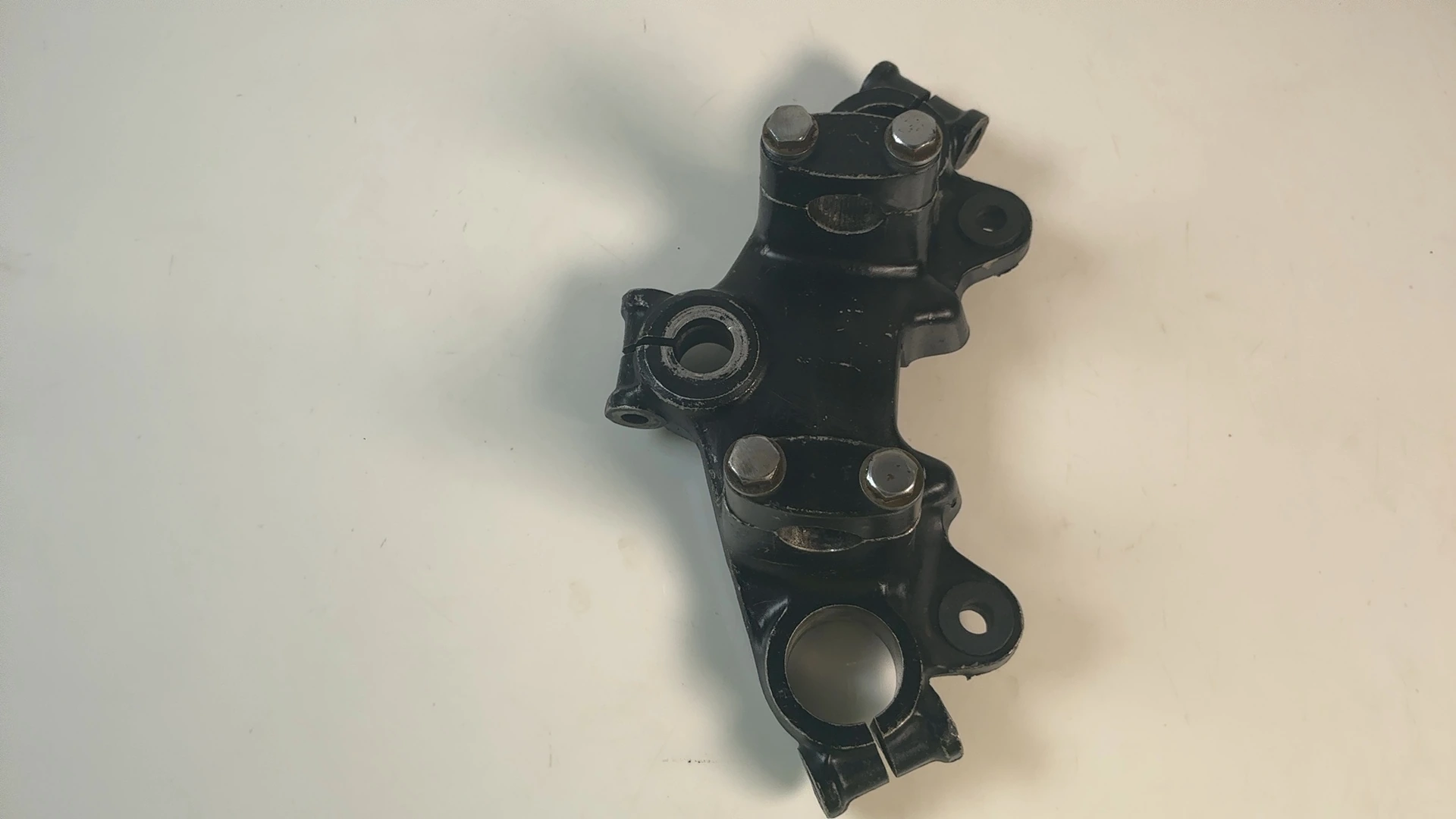 Suzuki GSX400E GK53C 400 Upper Triple Tree Clamp 1981-1985 OEM 51311-44100 - Image 5