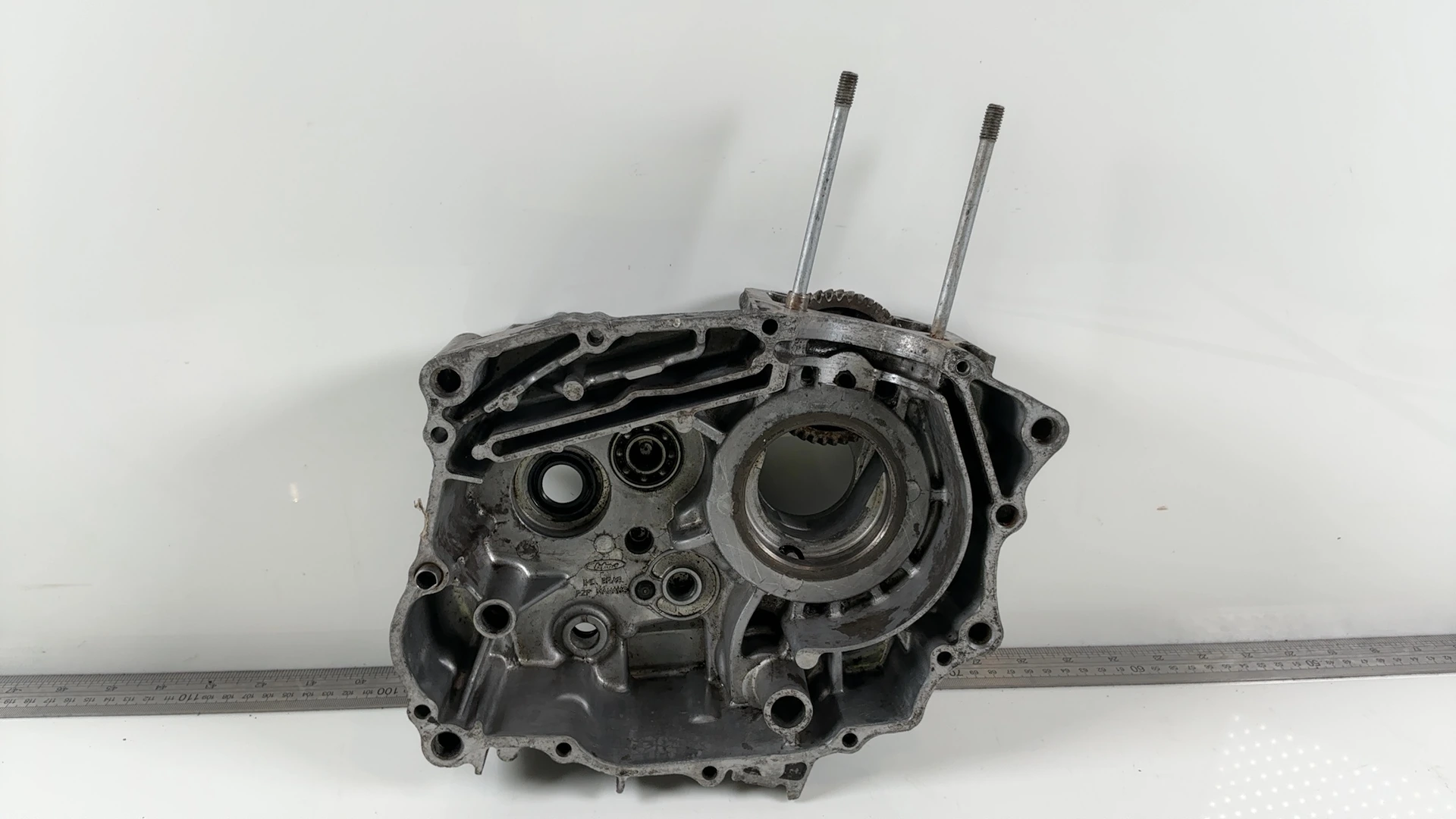 Honda CG125 CG 125 S T V 125cc Left Engine Crankcase 1993-1998 OEM 11200-440-030