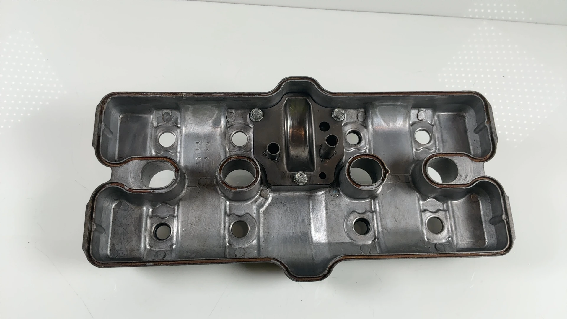 Honda CBR400RR NC23 400cc Valve Cover 1988-1989 OEM 12310-KY2-700 - Image 5