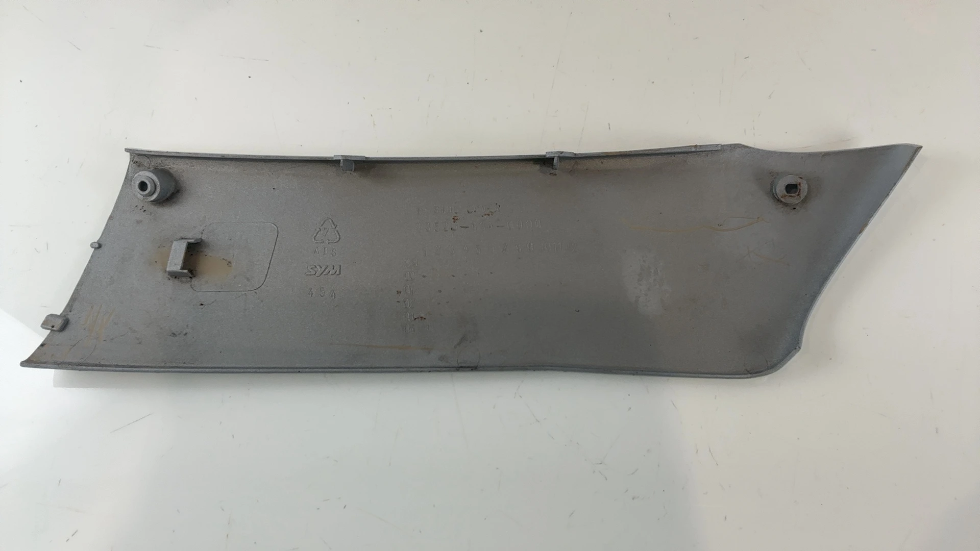 SYM Euro MX HF12W3-6 125 Right Side Fairing Cover 2002-2008 OEM 83580-H3A-0000 - Image 2