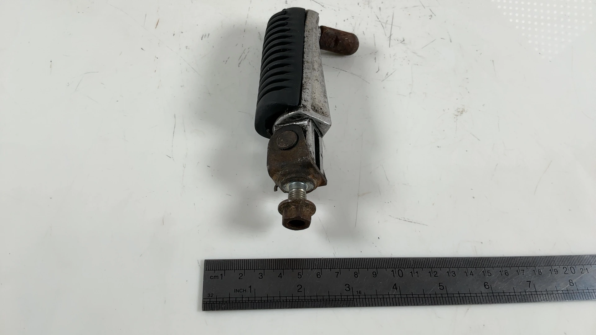 Yamaha YZF600R YZF 600 600cc Front Left Footrest Peg 1997-07 OEM 4BH-27451-01-00 - Image 5