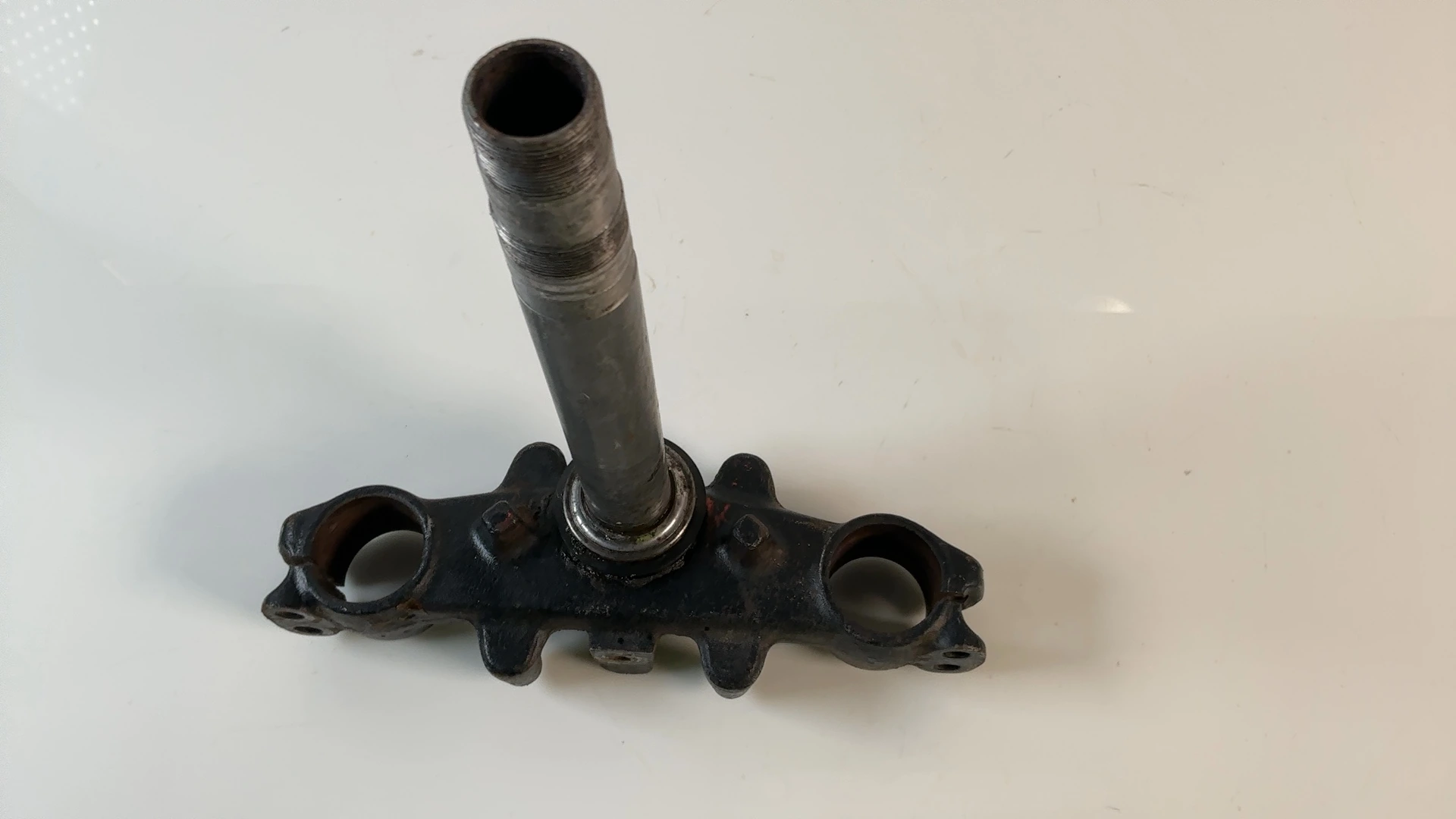 Honda MTX200R MD07 200cc Lower Fork Bridge Yoke 1983-1985 OEM 53200-KE1-760ZA