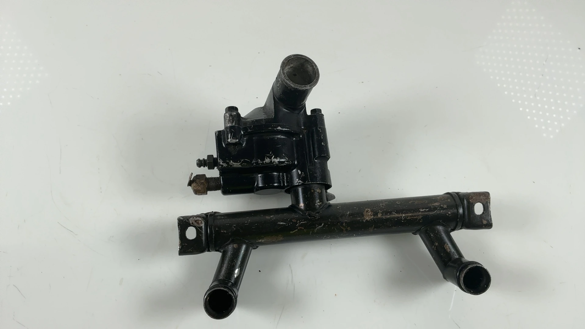 Kawasaki Concours ZG1000 1000 Thermostat Housing Lower Body 1986-2006 16160-1068 - Image 6