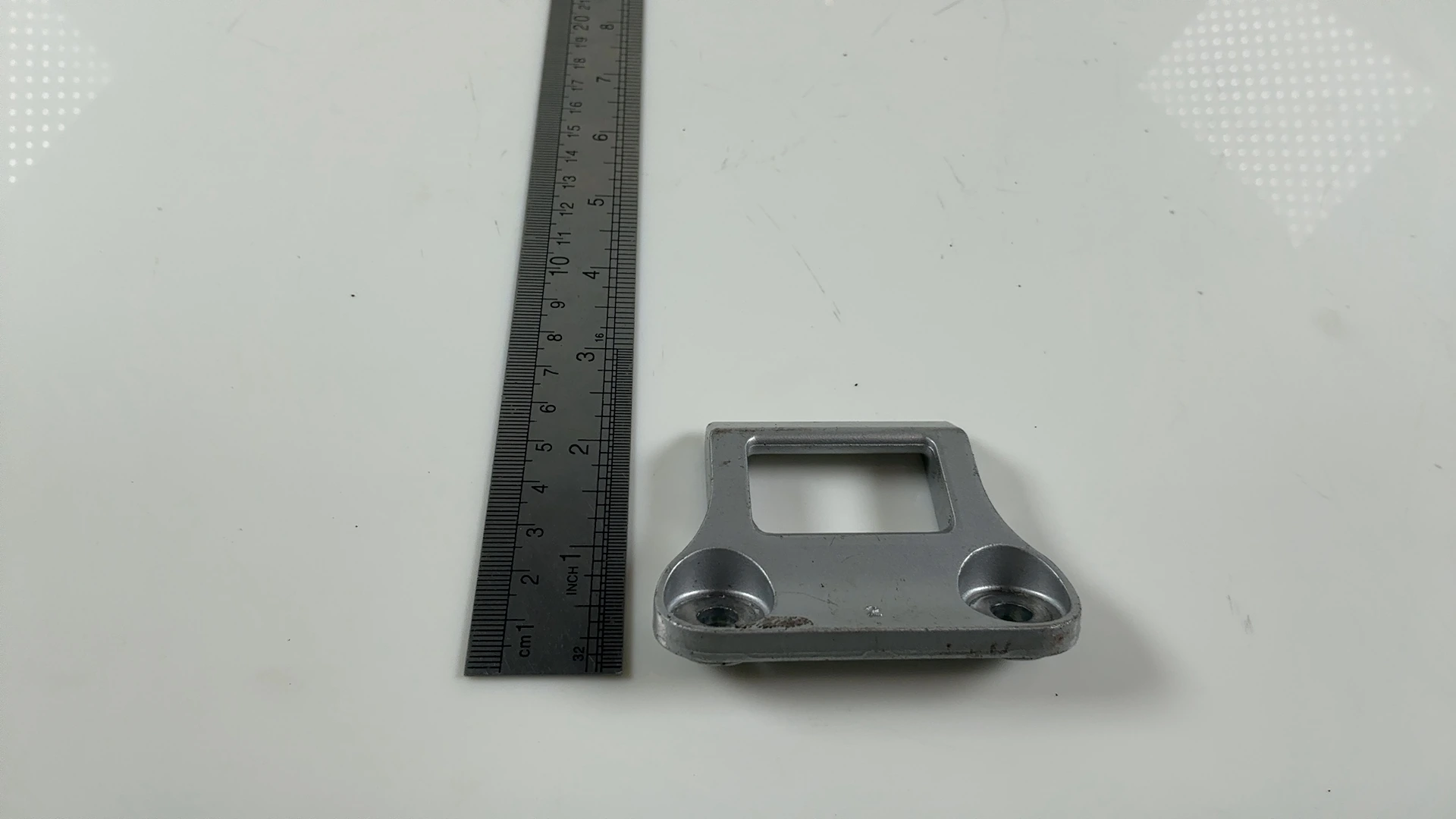 Honda CBR1000RR Fireblade 1000 CC Seat Hook Catch Bracket 2004-05 77220-MEL-000 - Image 4