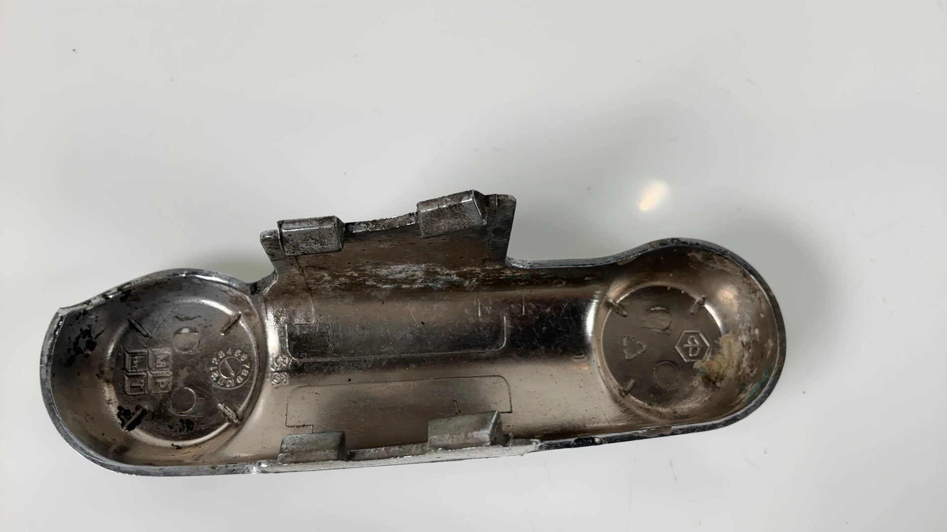 Vespa GT200 GT 200 CC Front Suspension Fork Arm Link Cover 2004 2005 OEM 561433 - Image 5