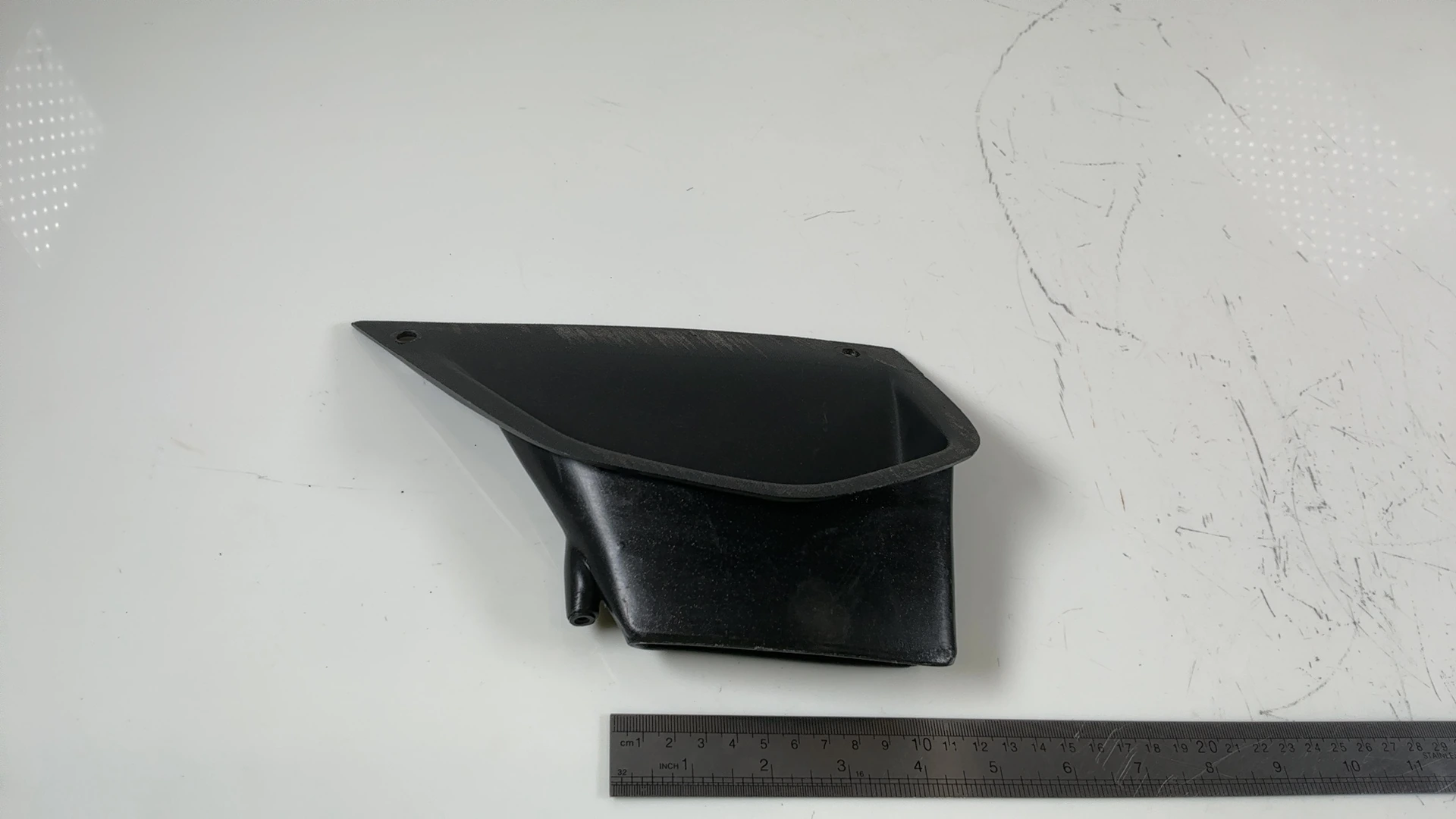 Aprilia SR 50 Street LH Air Intake Scoop 1997-2012 OEM AP8239734 Aprilia - Image 5
