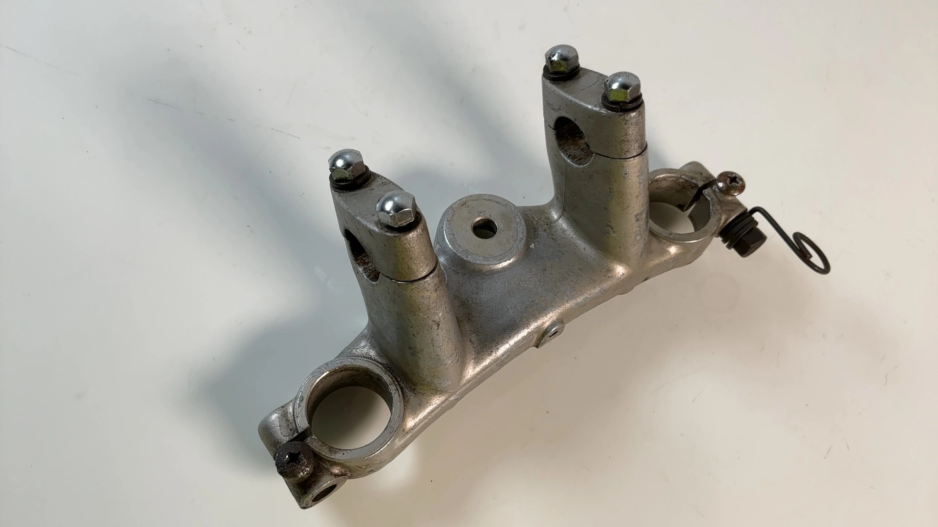 Suzuki DR125S SF42A 125cc Upper Triple Tree Fork Bridge 1983-85 OEM 51311-42A00