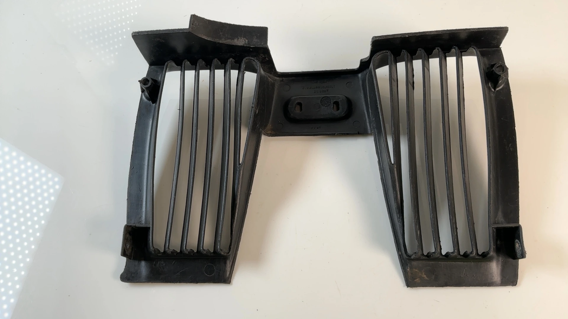 Derbi Senda R SM 50 CC Radiator Guard Grill Louver 1993-1999 OEM 00H0383301 - Image 2
