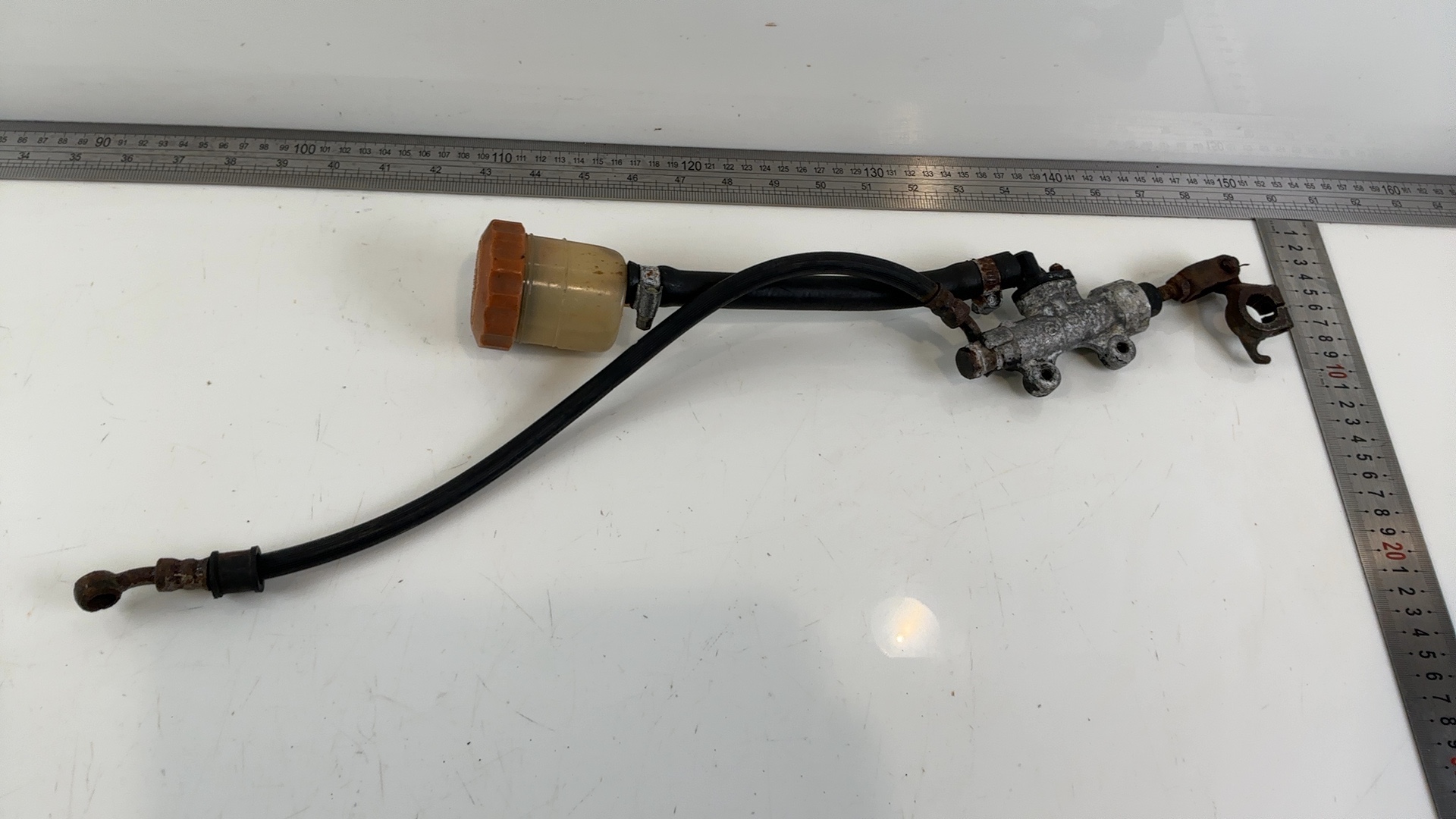 Honda Interceptor VF750F Rear Brake Master Cylinder 1983-1985 OEM 43500-MB2-672 - Image 5