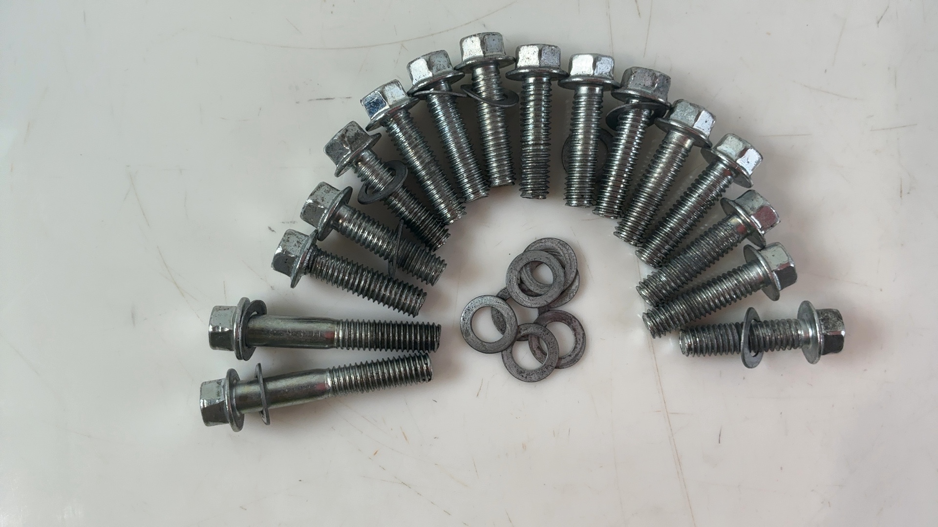 Aprilia RSV4 Tuono V4 1100 Clutch Cover Bolt Kit 2025 2026 OEM 857429 - Image 3