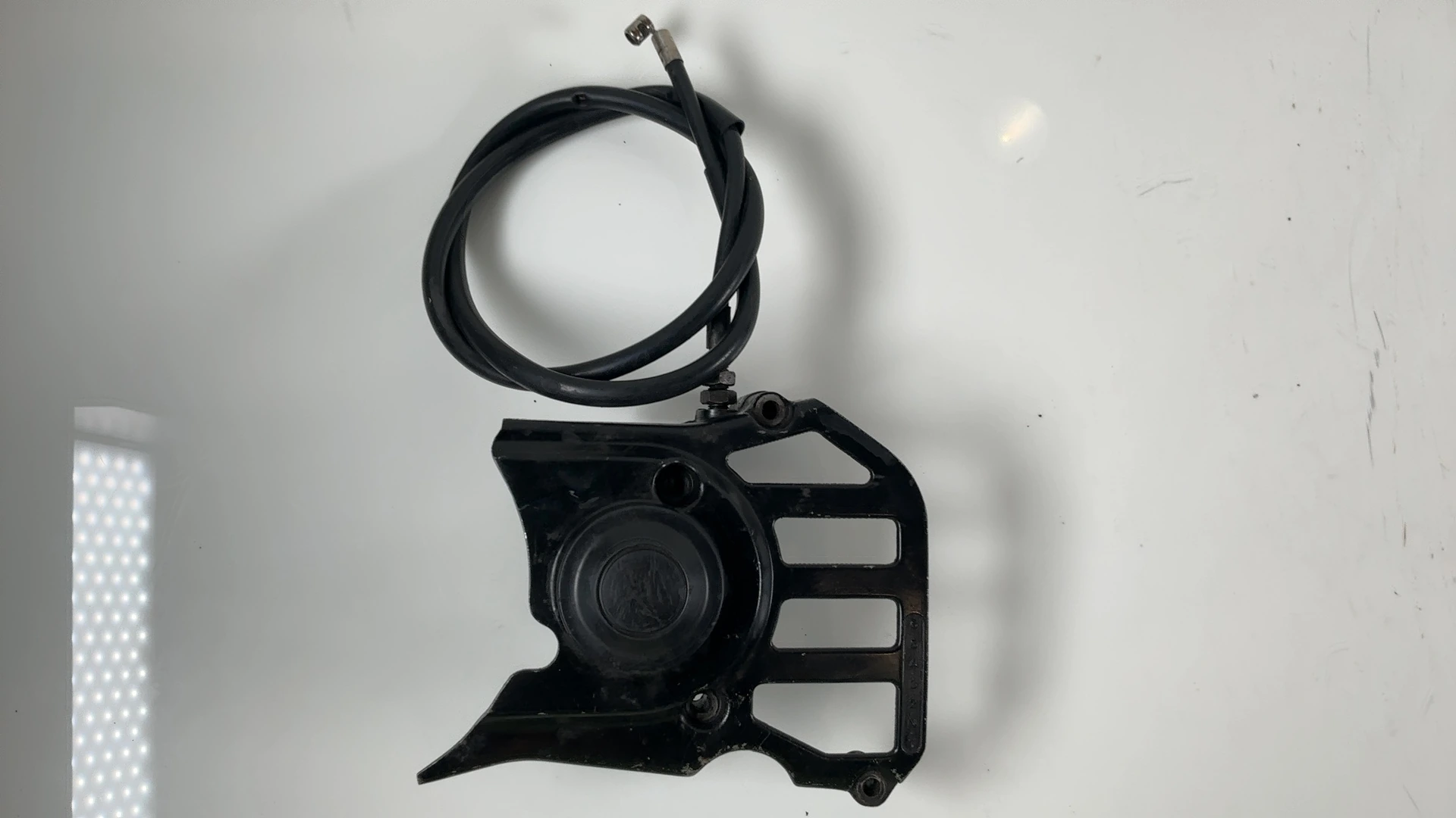 Honda VFR400R NC21 400cc Front Engine Sprocket Cover 1986 1987 OEM 11341-ML0-000