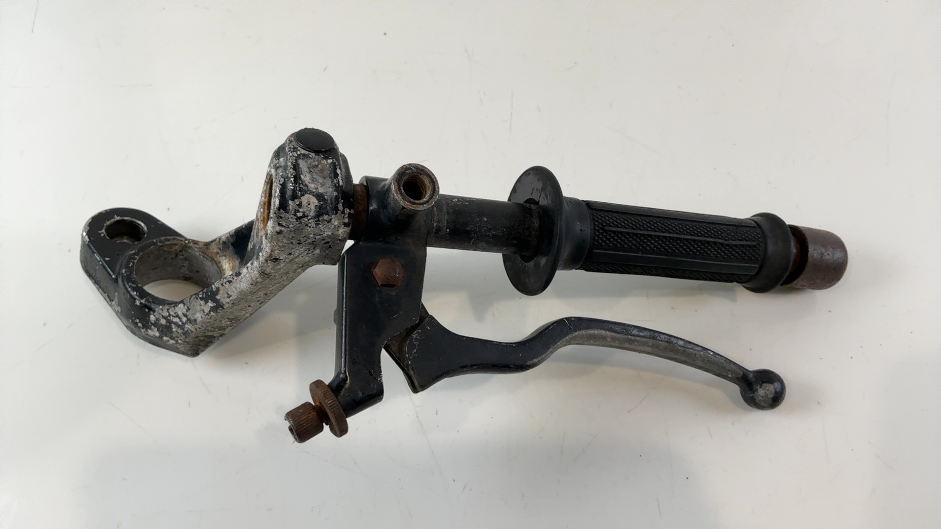 Suzuki GSX550ES GN71D 550cc Left Handlebar Clip On 1983-1987 OEM 56151-43501