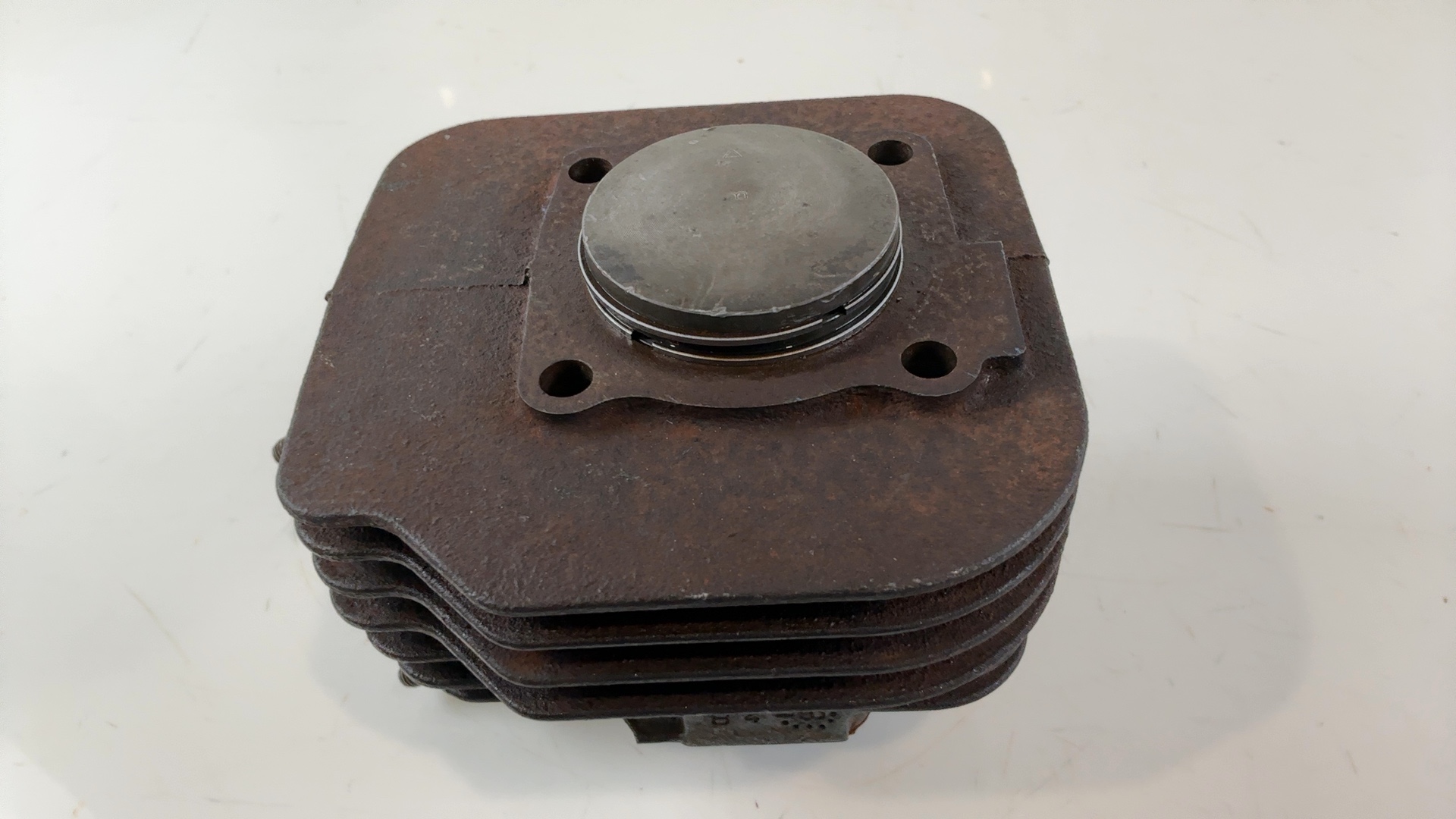 Peugeot Looxor VGAB2ABAA 100cc Cylinder Barrel 2001-2004 OEM 1173917200 - Image 2