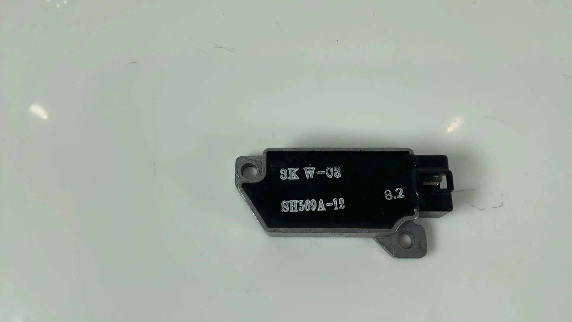Yamaha TZR250 SH569A-12 250cc Regulator Rectifier 1986-1992 OEM 47X-81960-A3-00 - Image 1