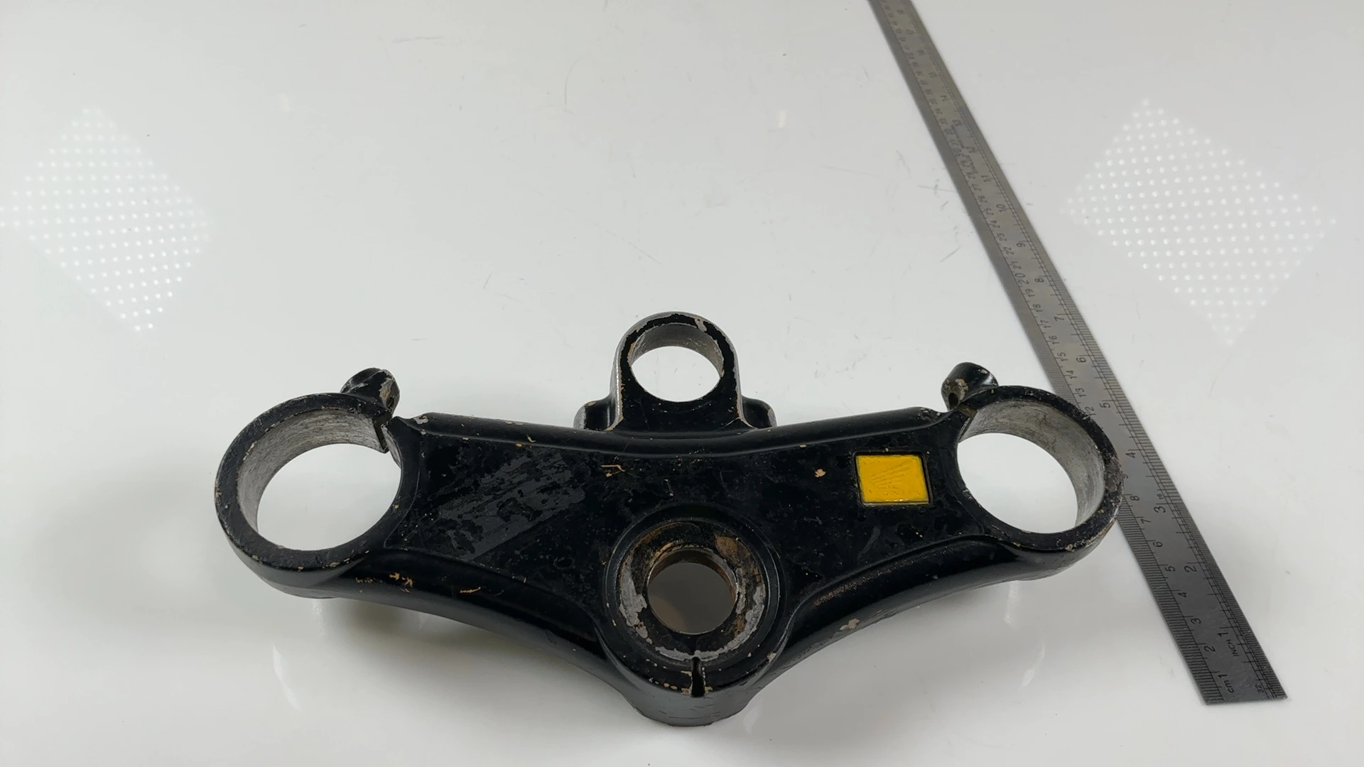 Honda CBR 900 RR SC28 900cc Upper Fork Triple Clamp 1992-1997 OEM 53300-MW0-000 - Image 3