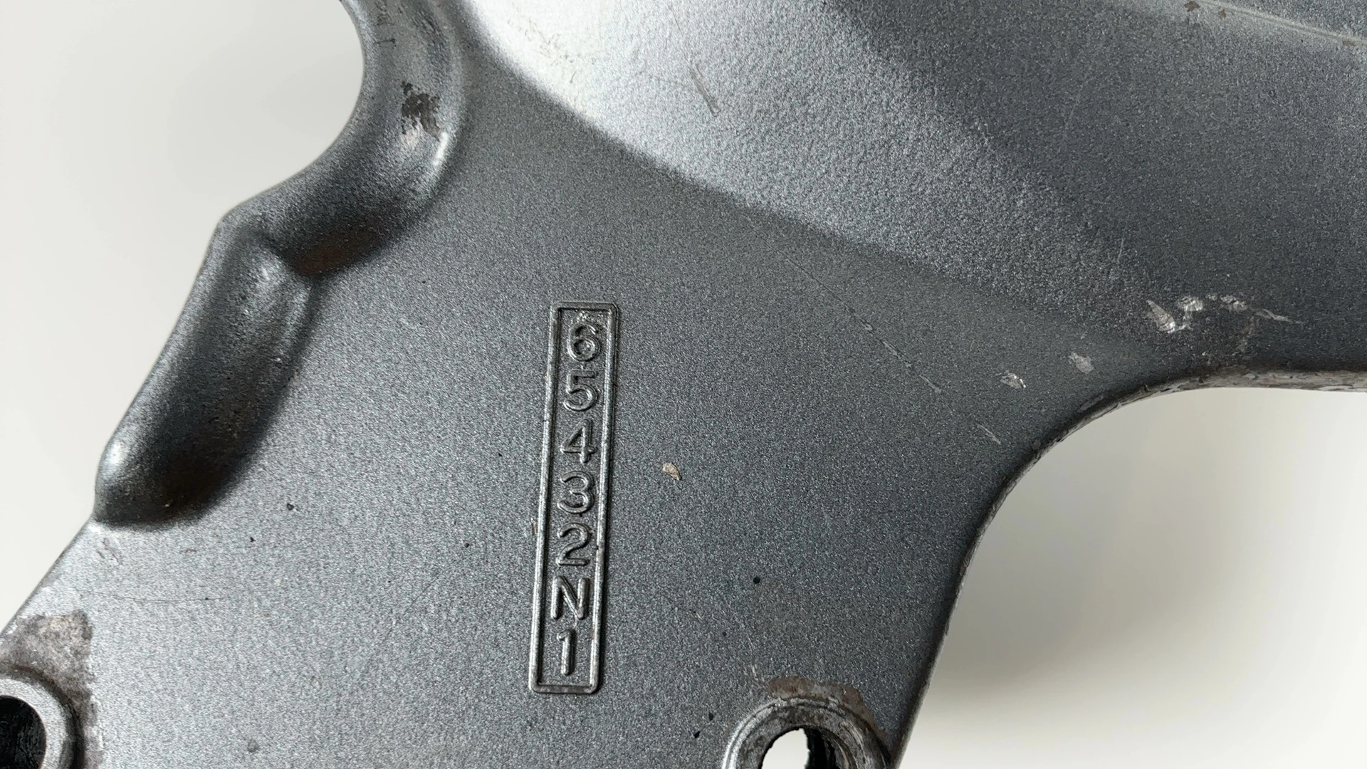 Kawasaki ZZR600 ZX600E 600cc Front Sprocket Cover 1993-2005 OEM 14026-1216 - Image 5