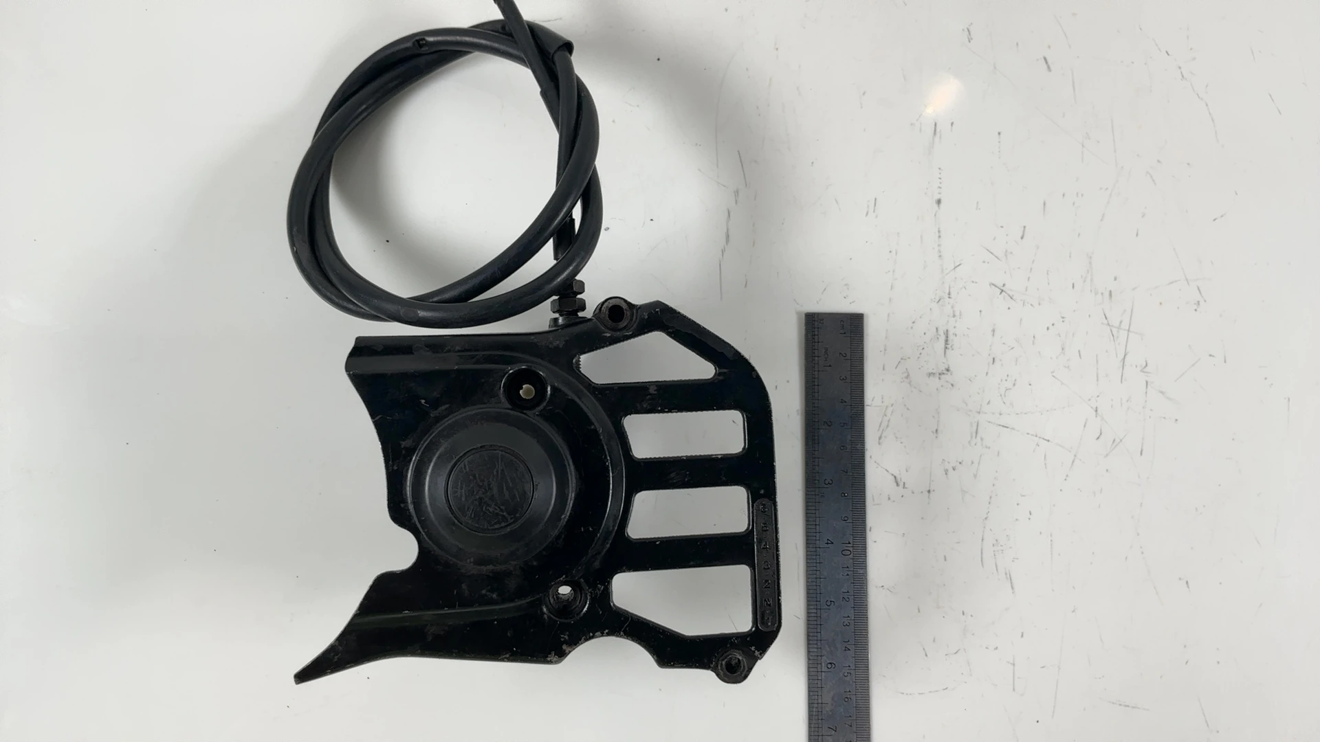 Honda VFR400R NC21 400cc Front Engine Sprocket Cover 1986 1987 OEM 11341-ML0-000 - Image 3