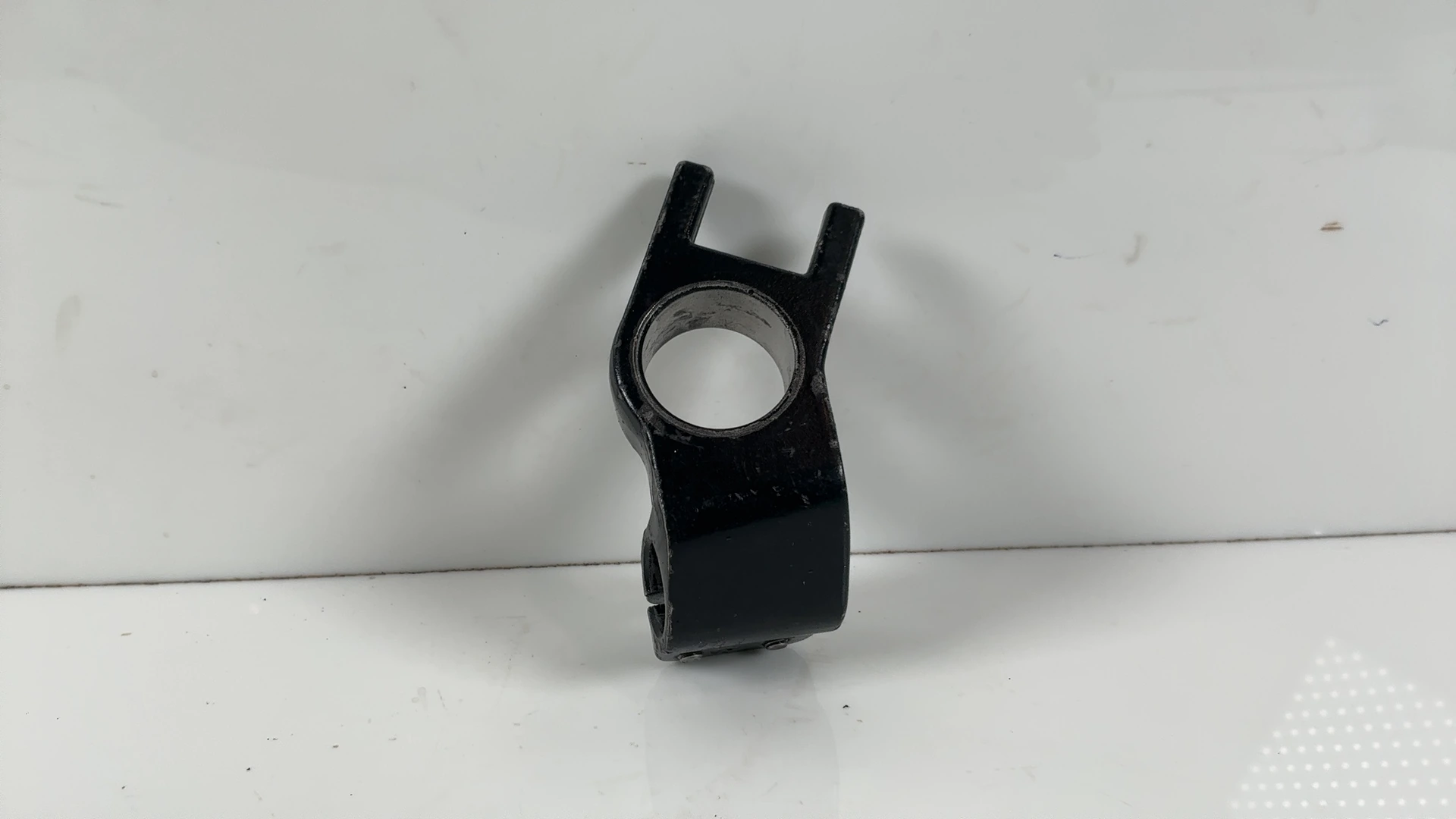 Kawasaki GPz750 ZX750A 750cc Left Handlebar Clipon Holder 1983-85 OEM 46012-1033 - Image 2