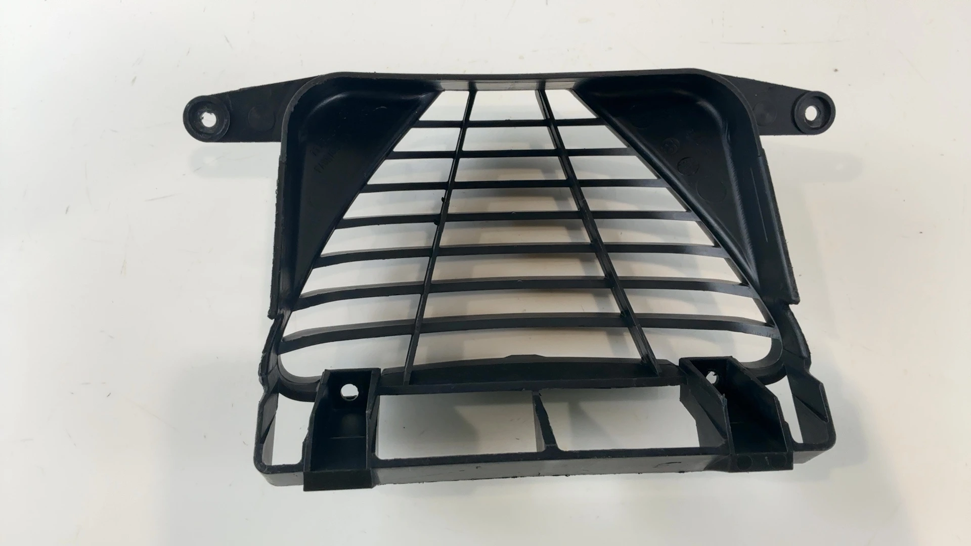 Peugeot Speedfight 1 50 LC Radiator Grille Front 1996 2001 OEM 734272N - Image 6