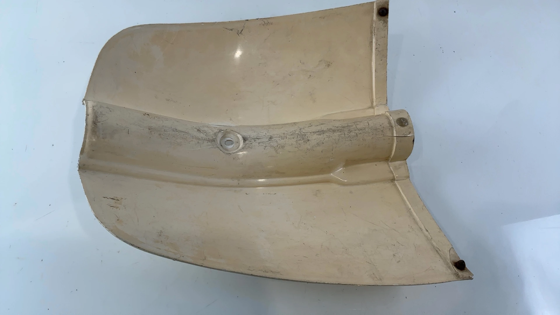 Yamaha Passola SA50 50cc Front Leg Shield Fairing 1978-1985 OEM 2T4-28312-01 - Image 2