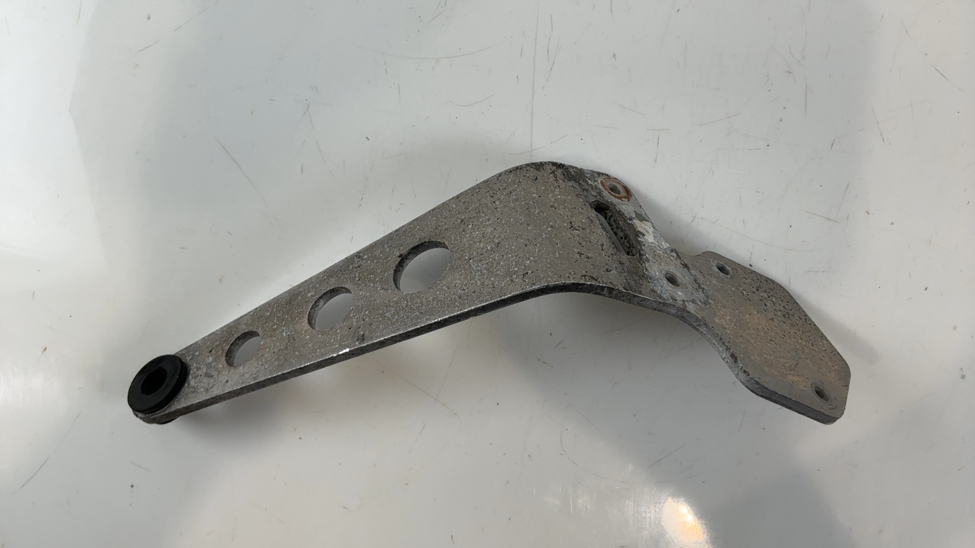Honda CBR400RR NC29 400 CC Exhaust Hanger Bracket 1990-1994 OEM 18411-MV4-000 - Image 6