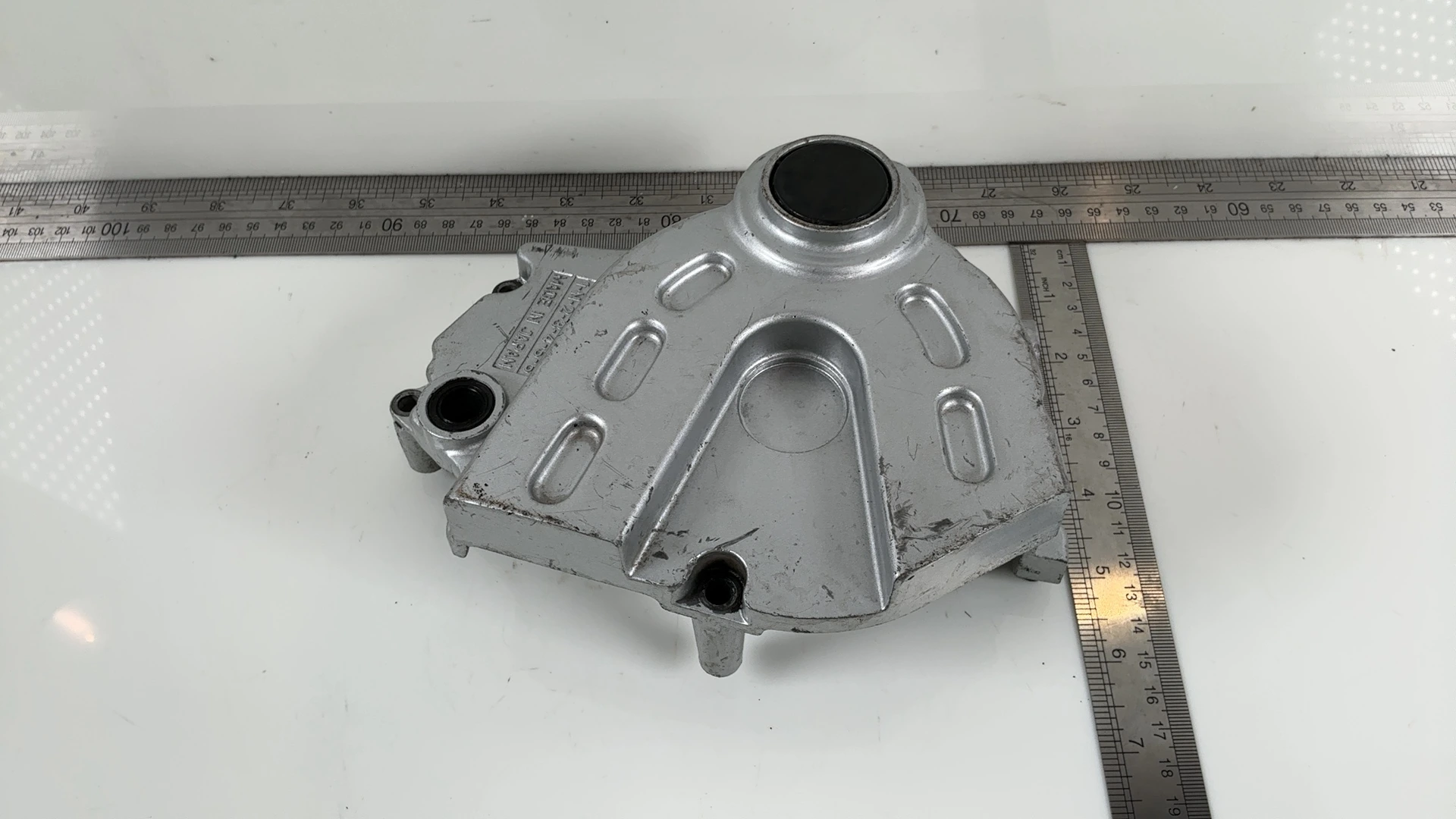 Yamaha FZR600 FZR600R 600 cc Front Drive Sprocket Cover 1989-99 2TK-15411-00-00 - Image 3