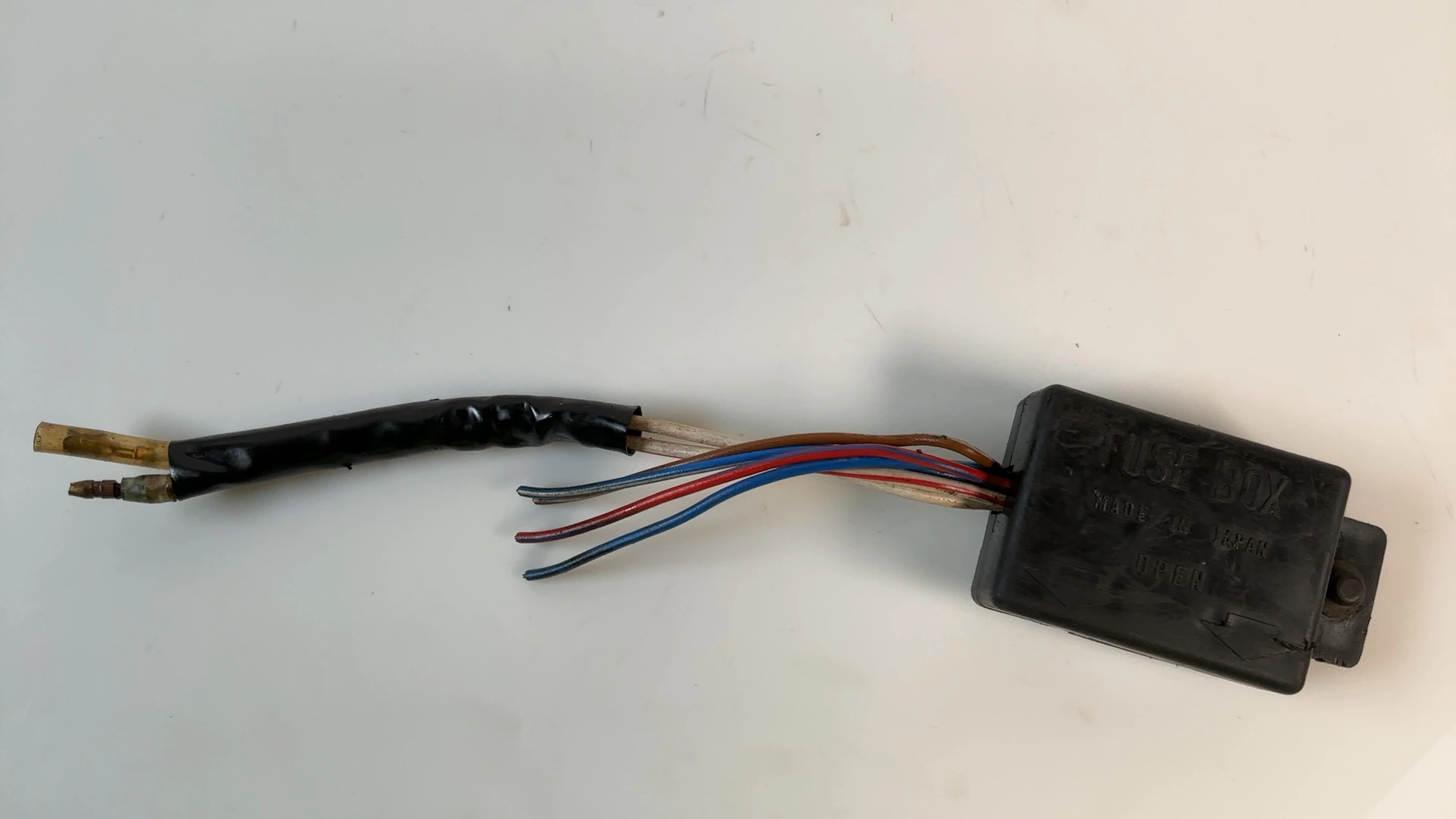 Kawasaki KZ650 B KZ650B 650 Fuse Box 1977 1978 OEM 26004-035