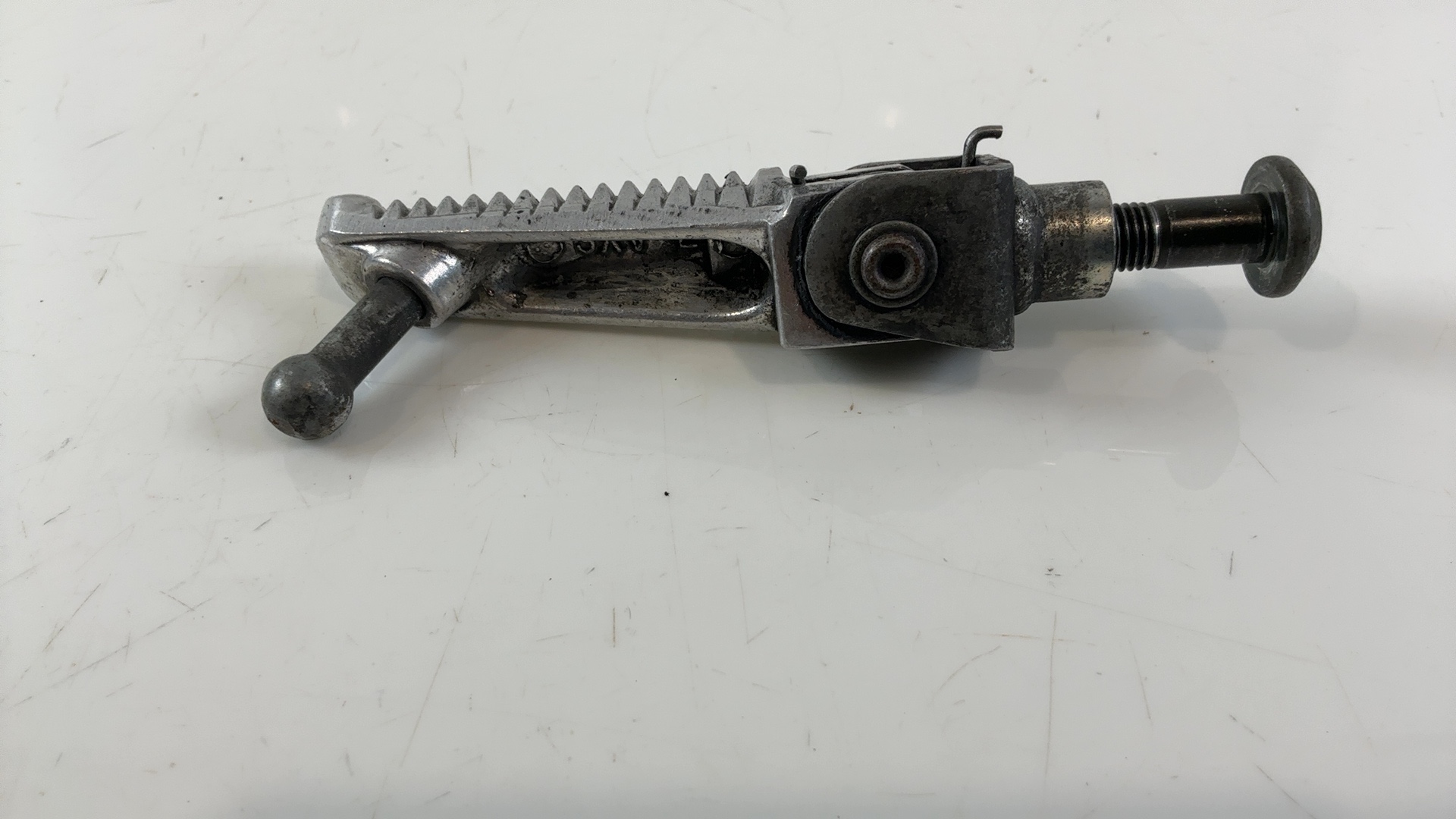 Yamaha YZF R6 5EB 600 CC Front Left Foot Rest Peg Step 1999 2002 OEM 4XV2741000 - Image 3