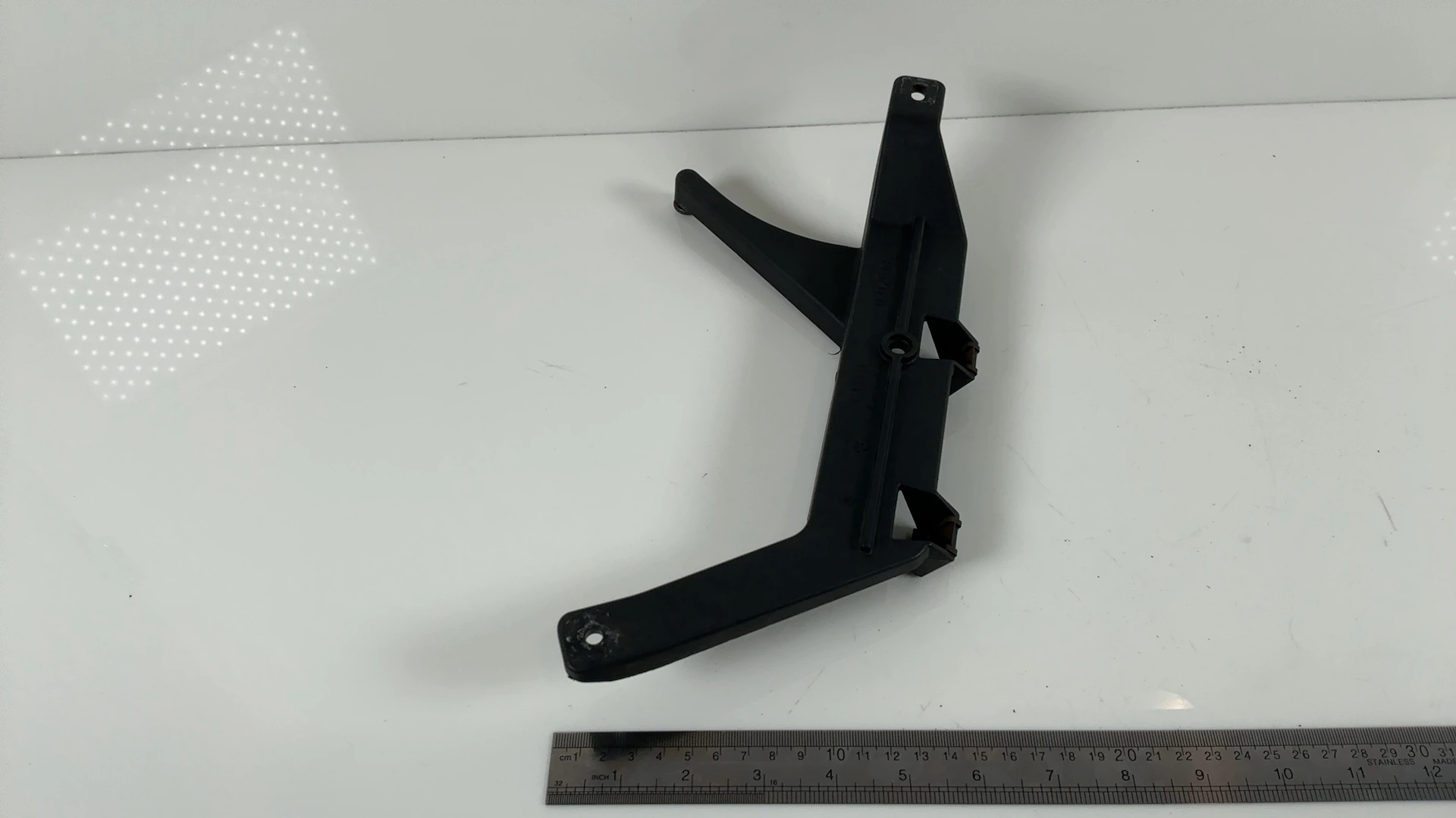Triumph Sprint ST GT 1050cc ECU Right Subframe Fairing Bracket 2005-2011 2070054 - Image 2