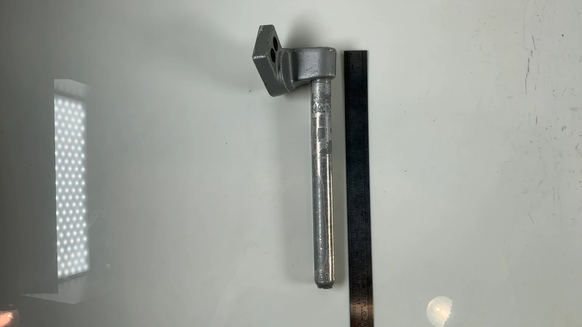 Kawasaki GPz600R ZX600A 600cc Right Handlebar 1985-1989 OEM 46003-1153 - Image 4
