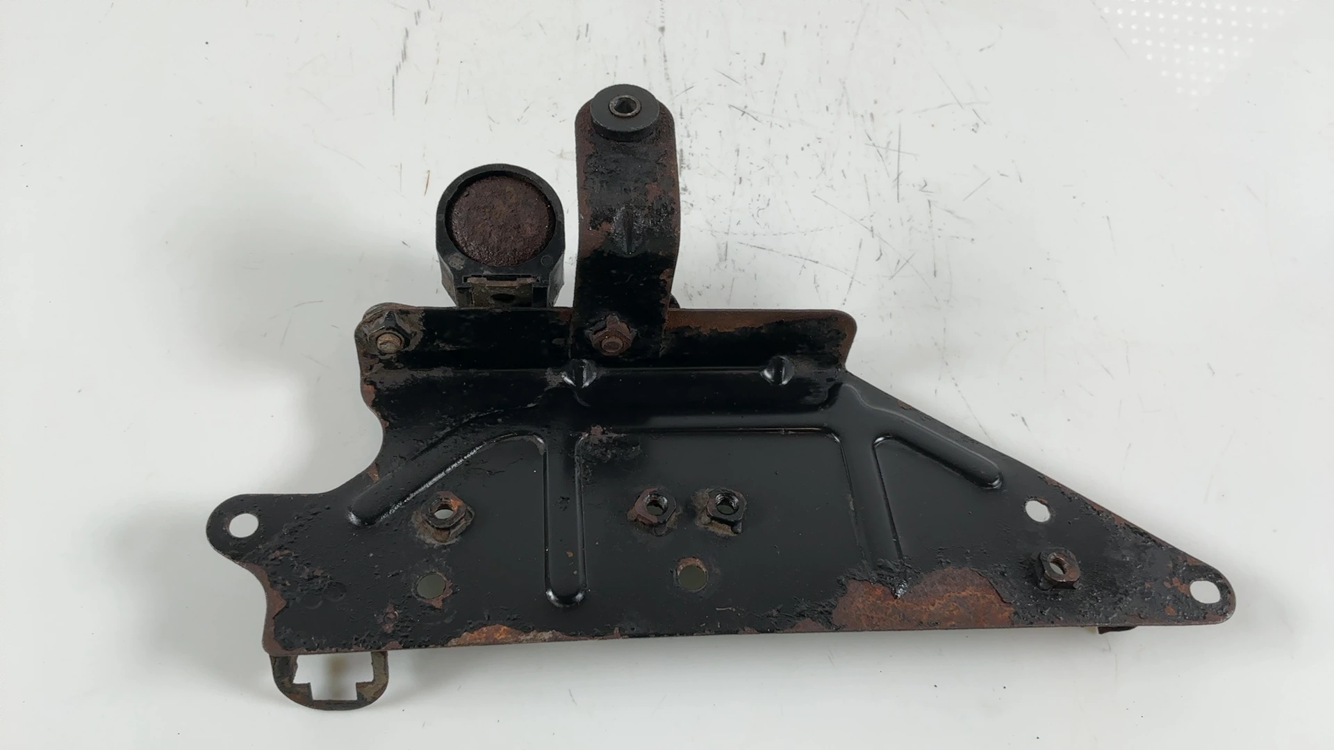 Suzuki GS450L GS450 450cc Relay Mounting Bracket 1980-1982 OEM 47410-44503 - Image 6