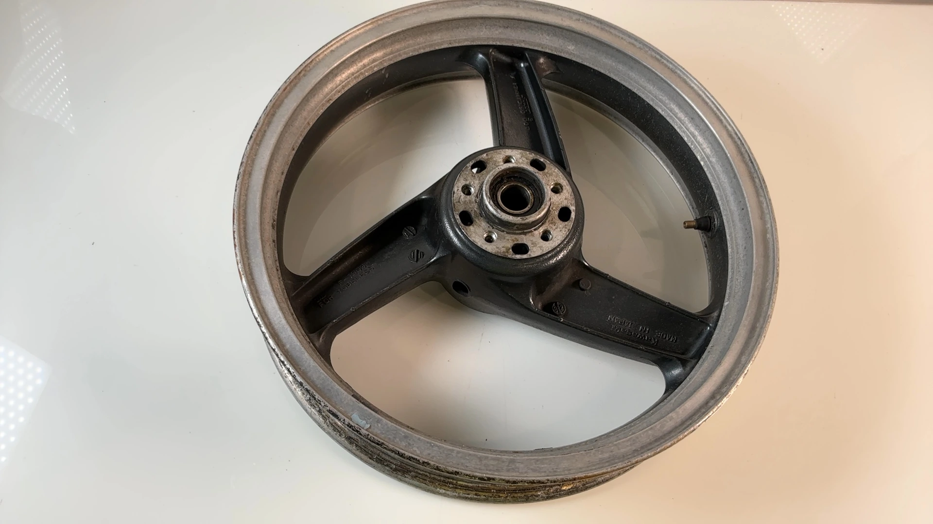 Kawasaki Ninja ZX-11 ZZR1100 ZX1100D Front Wheel Rim 1993-2001 OEM 41073-1554 - Image 5