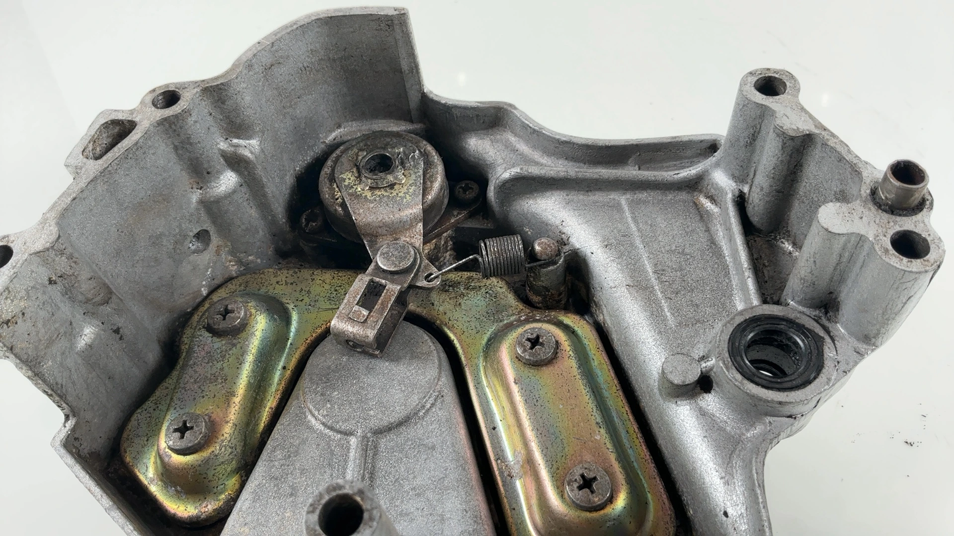 Yamaha FZR600 FZR400 600cc Sprocket Cover 1988-1994 OEM 2TK-15411-01-00 - Image 7