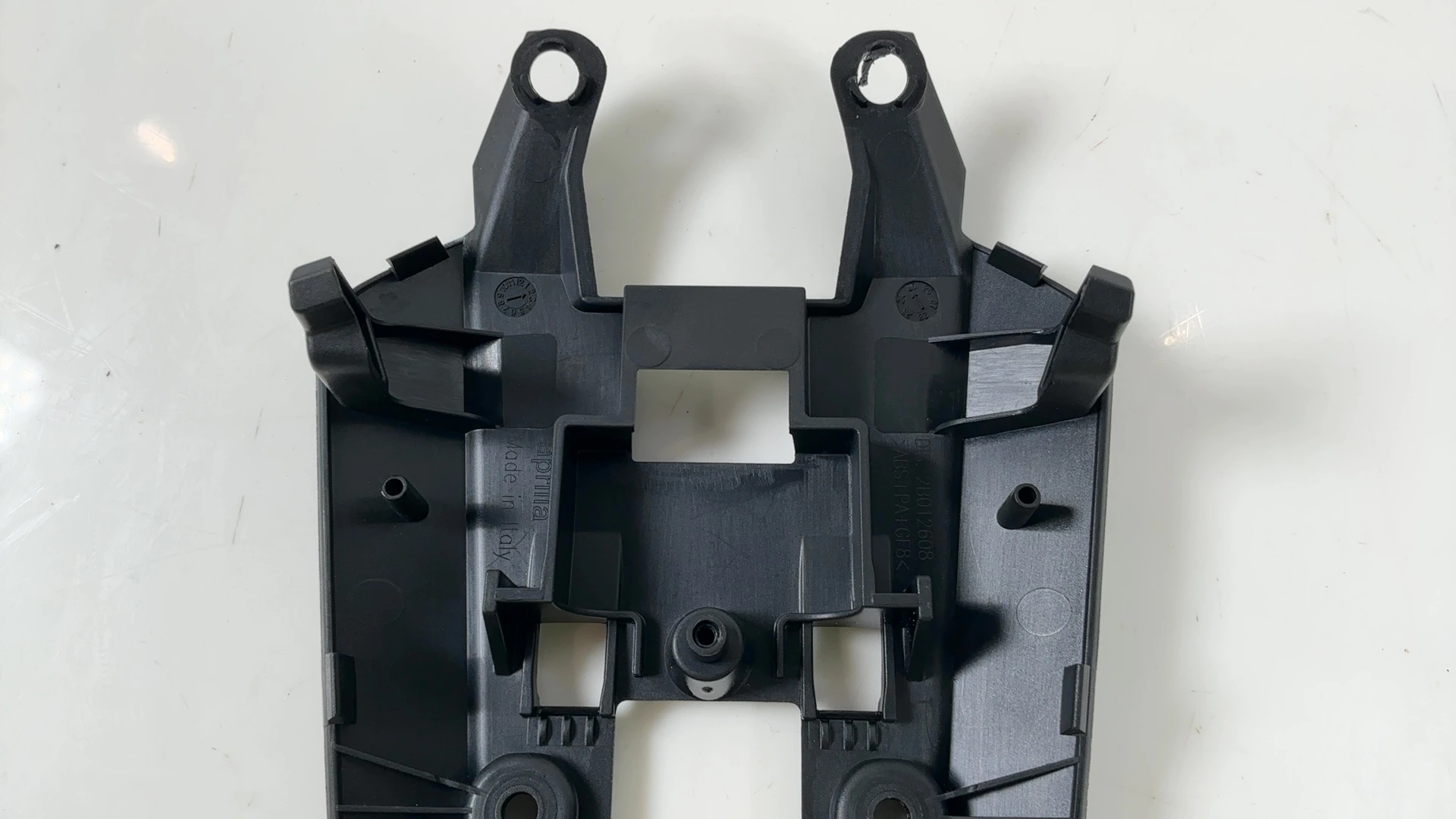 Aprilia Tuono V4 RSV4 1100 Rear Seat Cover Lock Bracket 2025 2026 OEM 2B012608 - Image 7