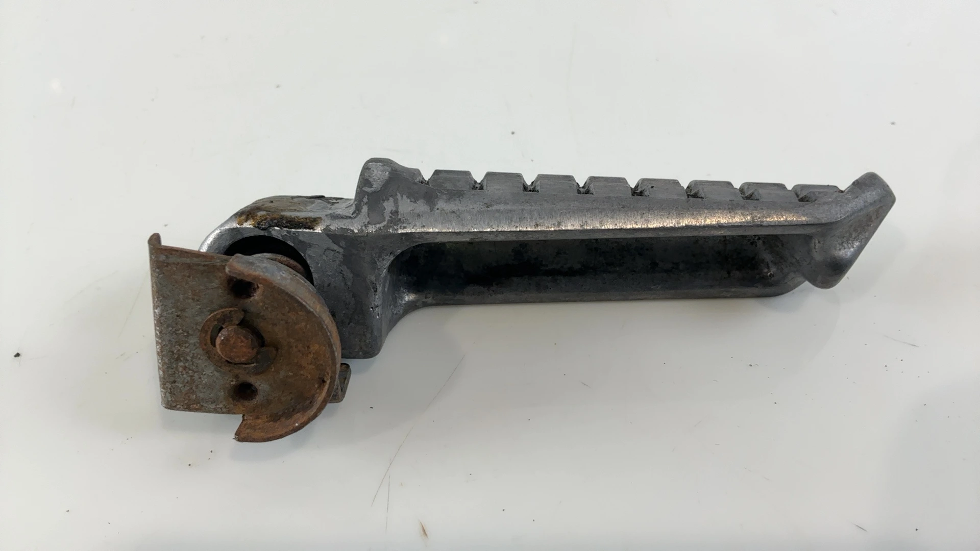 Kawasaki ZZR250 EX250H 250cc Right Rear Footrest 1990-2007 OEM 34028-1489 - Image 5