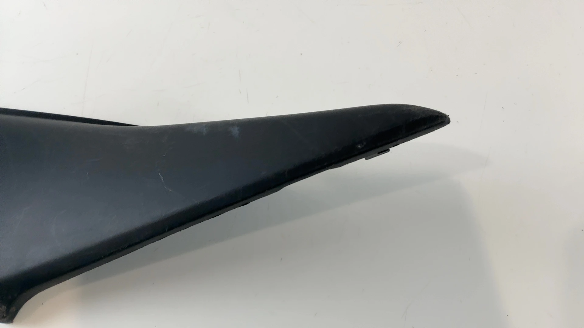 Honda CBR600RR PC37 600cc Left Side Trim Cover Panel 2003-04 OEM 83700-MEE-000ZA - Image 4